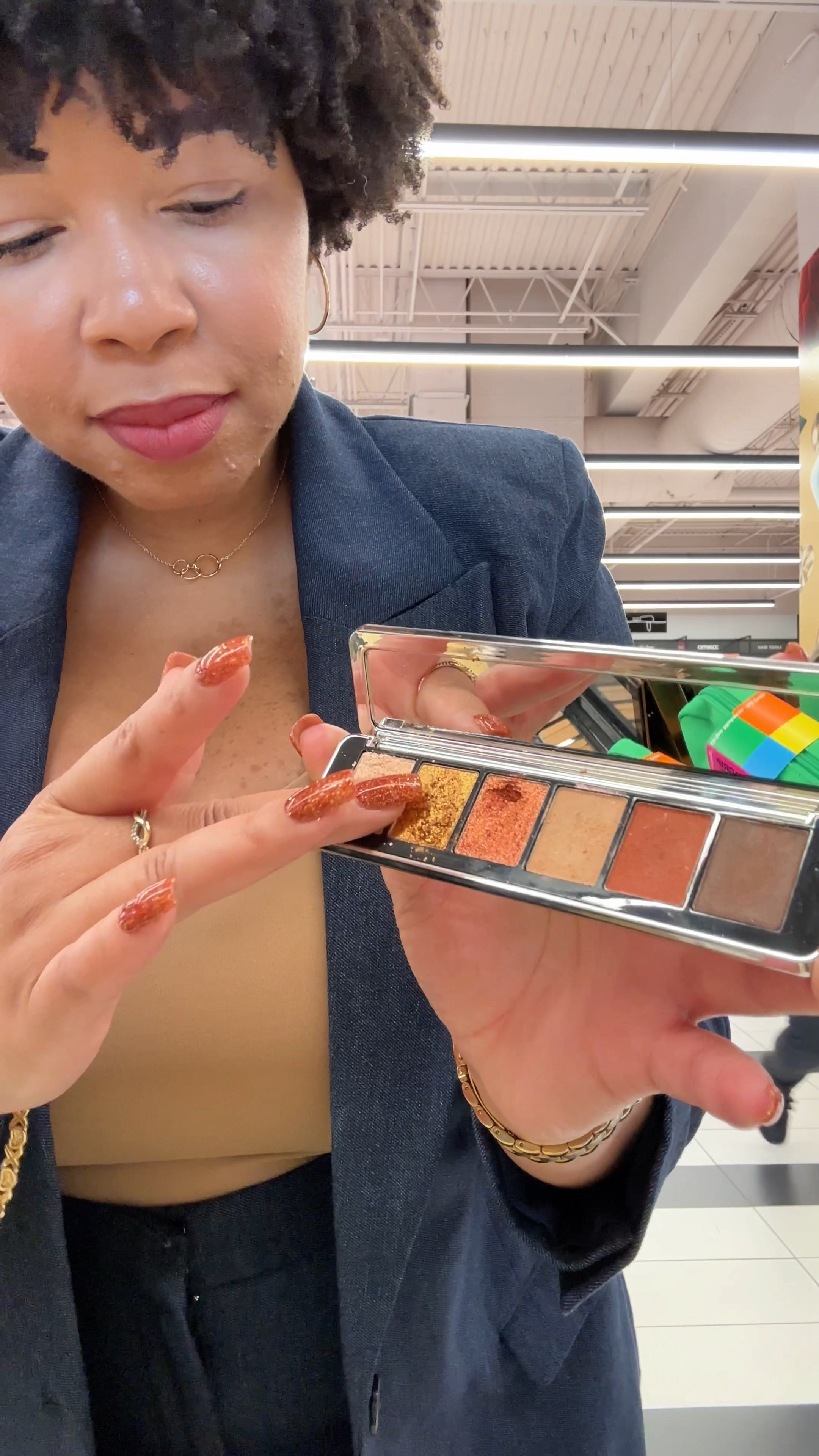 Looking for some stocking stuffers?  These eye shadow palettes from
Haha Labs would make the perfect gift. 

I see so many eye makeup looks you can create with them for all the holidays festivities. Definitely a must have for a glam makeup look!

They are currently on sale but also limited edition. So grab yours before they run out!

Gift guide for Christmas.

#LTKHoliday #LTKbeauty #LTKGiftGuide