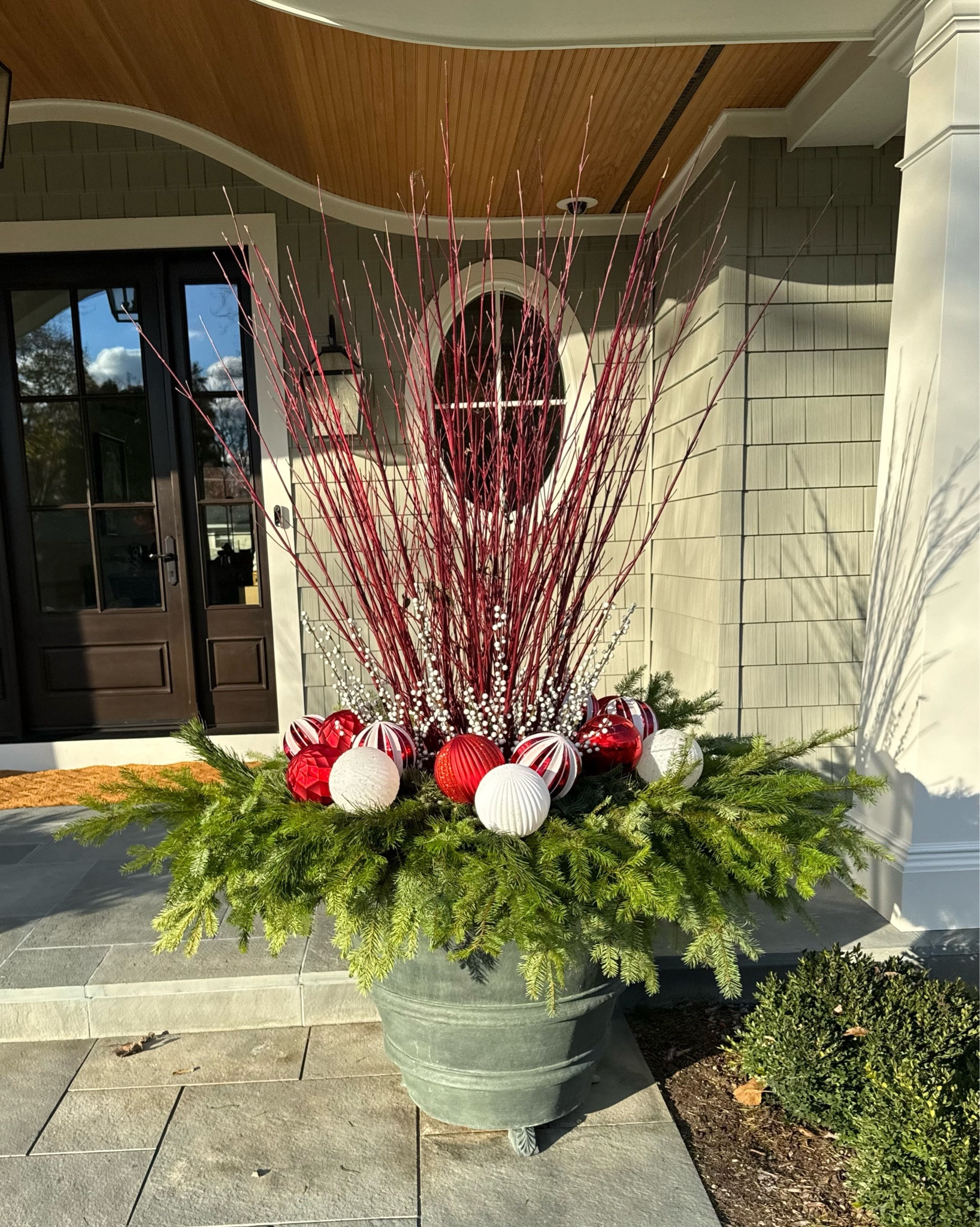 Winter pots!!!!

#LTKhome #LTKHoliday #LTKfindsunder50