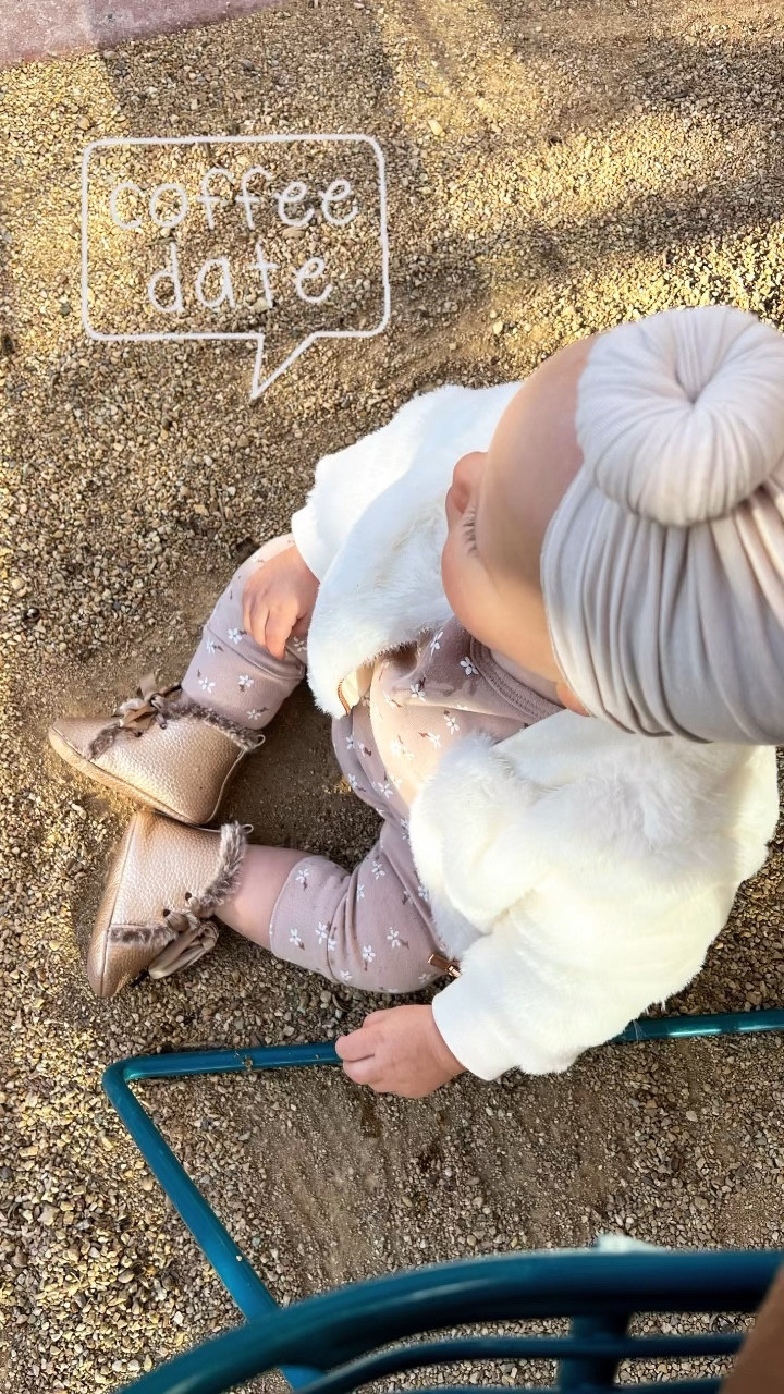 Winter outfit for baby 🧡