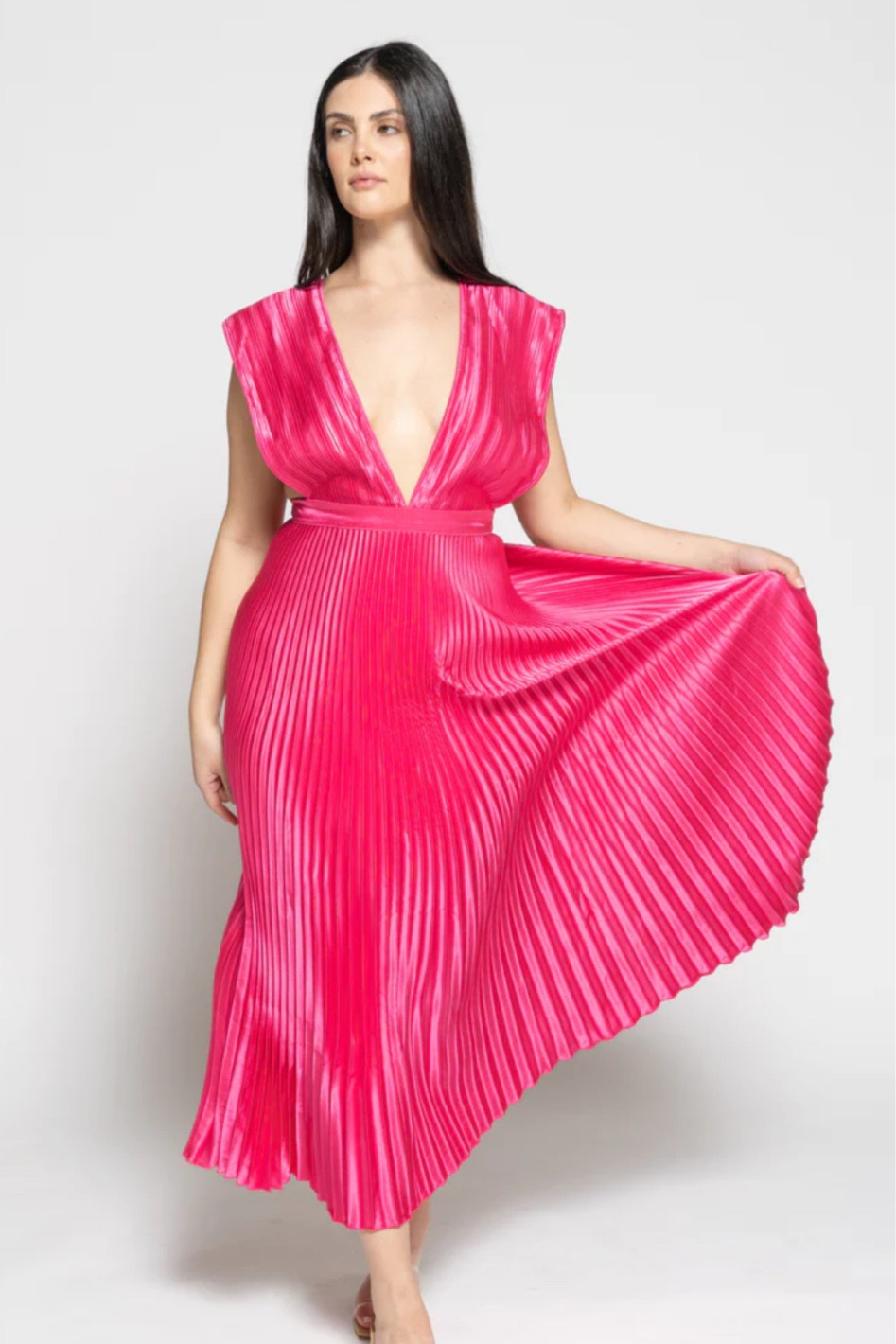 Love the flow of this hot pink gown. Plenty of give and fits perfectly. 💖 Wearing size 12, 5’8. Curve and plus size approved! 

#LTKaustralia #LTKbeauty #LTKcurves