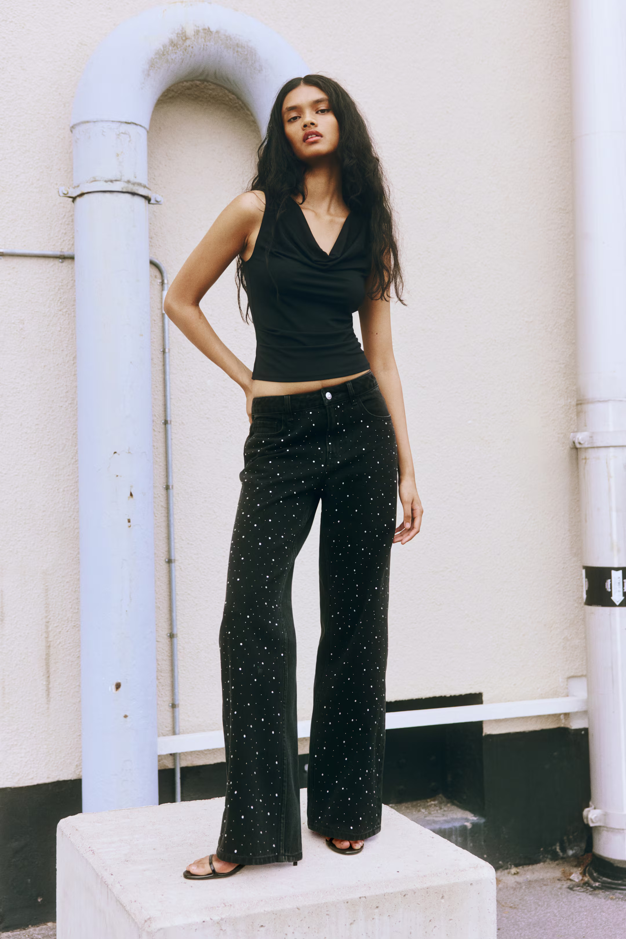 Wide High Jeans | H&M (UK, MY, IN, SG, PH, TW, HK)