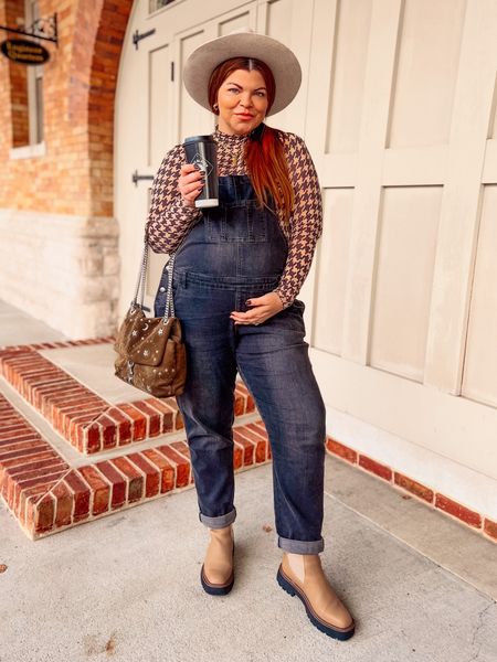 30 days of maternity outfits day 1.

Maternity overalls (I’m in a XL! Mineral black) houndstooth turtleneck is a great layering piece. Also in an XL (non maternity)
Boots run TTS and are waterproof. Hat and bag also linked. 



#LTKbump #LTKstyletip #LTKcurves
