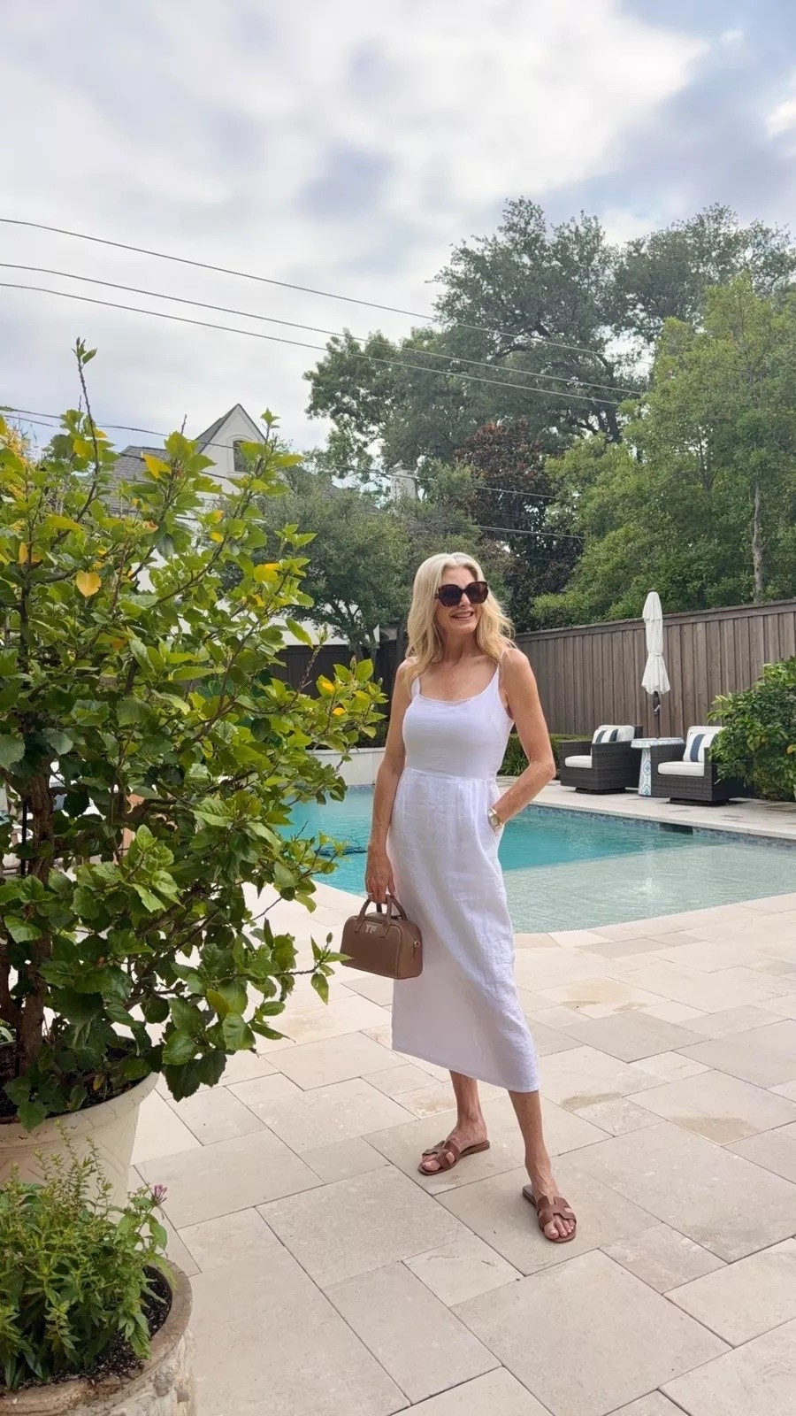 The perfect white linen midi dress for late summer! Size S

#LTKootd #LTKSeasonal #LTKOver40