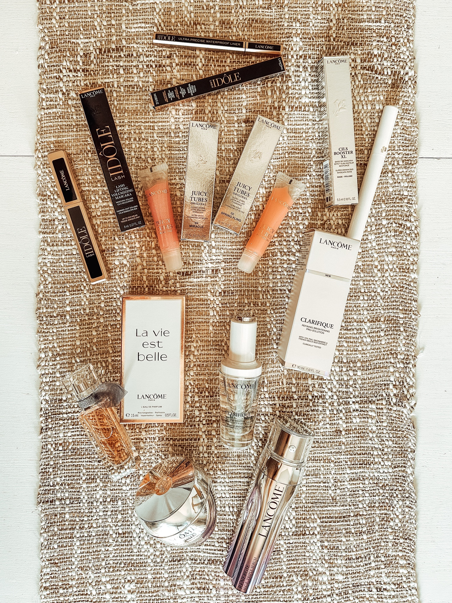 The BEST of Lancôme 🤍🤍🤍 The Regergie is literally like a mini face lift, use it on your neck too! 

#LTKbeauty