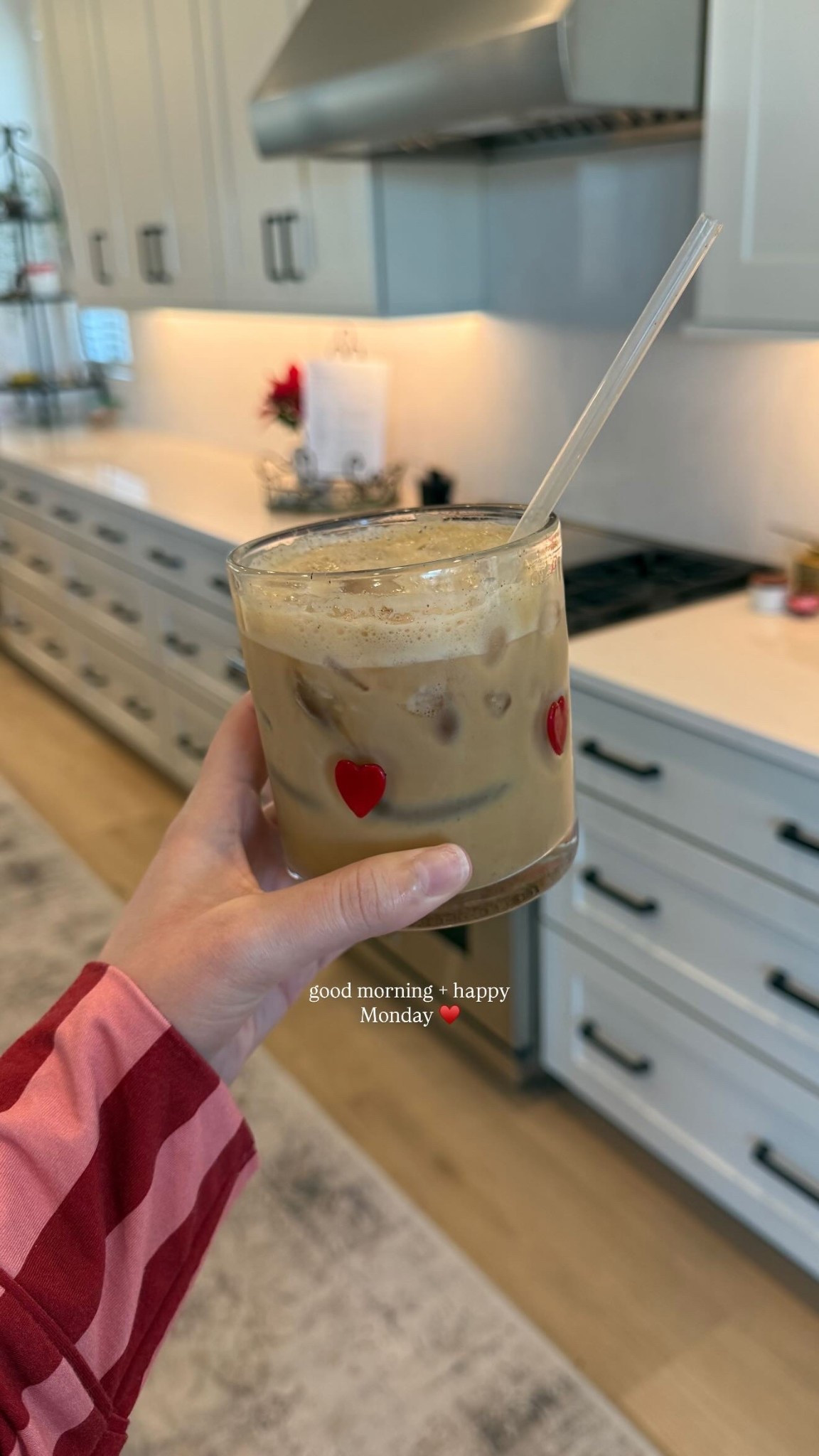 My cup is from Hobby lobby so I can’t link the exact one, but it’s identical to the target one!


#LTKSeasonal #LTKHome #LTKmorningroutine