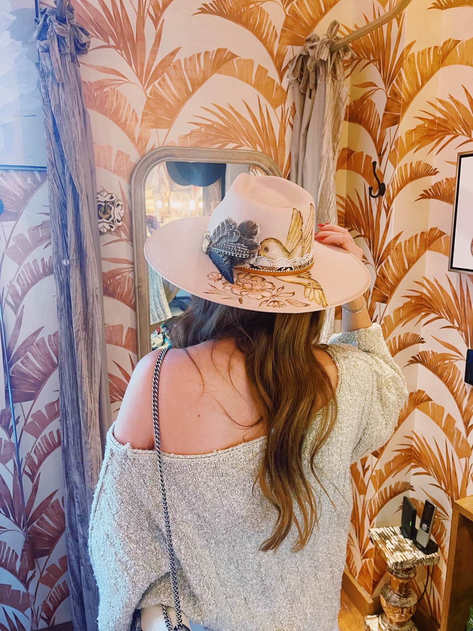 Day in the fort!🤠

LTKFestiveSaleFR #LTKGiftGuide #LTKSeasonal