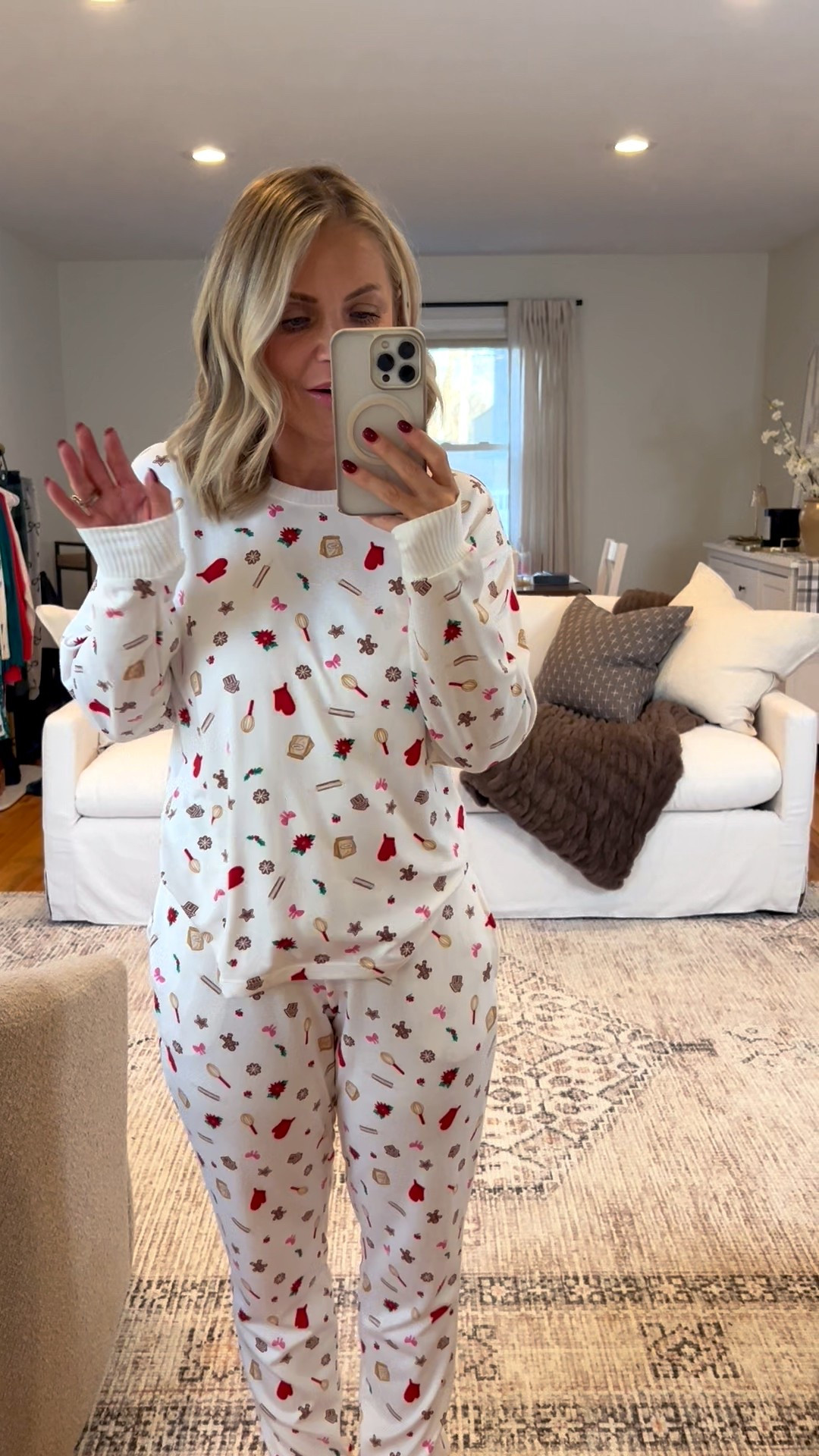 Walmart Holiday Pajamas!!🎄 So many different fun styles and prints and the quality on all of these is a 10/10!! All under $25 and would make a great gift! 


Walmart Pajamas, walmart fashion, Walmart finds, midsize fashion, petite fashion, gifts for her, holiday pj sets, winter pajamas, winter pjs

#LTKGiftGuide #LTKMidsize #LTKSeasonal