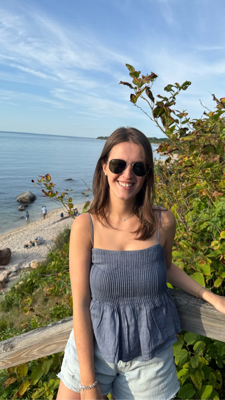 📍 Greenport, Long Island (ily) ☀️🫶

Abercrombie Outfit | Summer OOTD | Denim Shorts | Ray Bans | Sunglasses | Style Over 30 | Outfit Ideas 


#greenport #longisland #newyork #travel #travelvlog #northfork

#LTKStyleTip #LTKSeasonal #LTKFindsUnder100