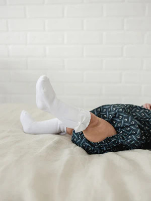 Mebie High Rise Bow Socks | Mebie Baby