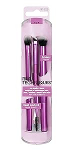 Real Techniques Foundation Makeup Blender, Kabuki Brush For Face or Body Makeup, Works With Liqui... | Amazon (US)