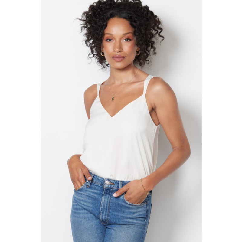 EVEREVE Kyle V Neck Cami | EVEREVE | Evereve