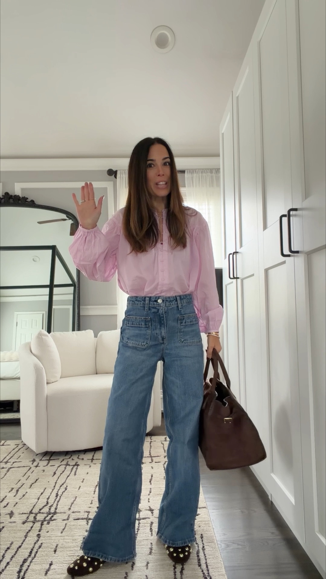 $24 top that’s giving Madewell vibes. Perfect spring top! Wearing size xs 

#LTKFindsUnder50 #LTKOver40 #LTKSeasonal