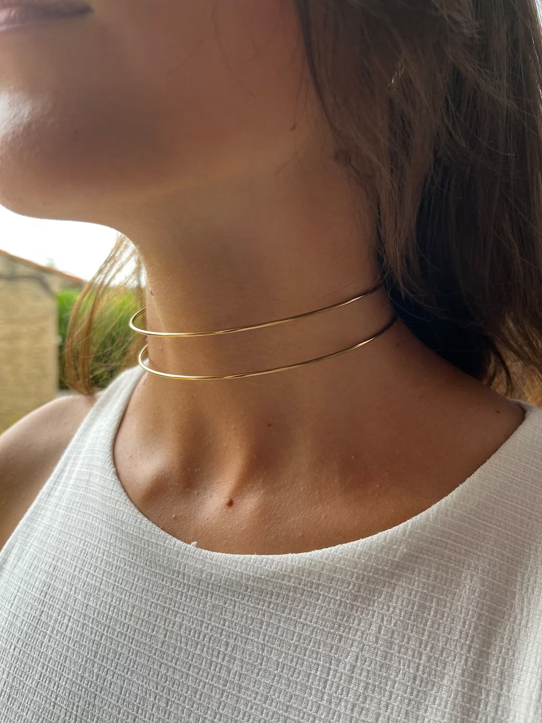 Gold neck cuff, double wire necklace, gold wire choker, Open Cuff Necklace, gold plated hammered ... | Etsy (US)