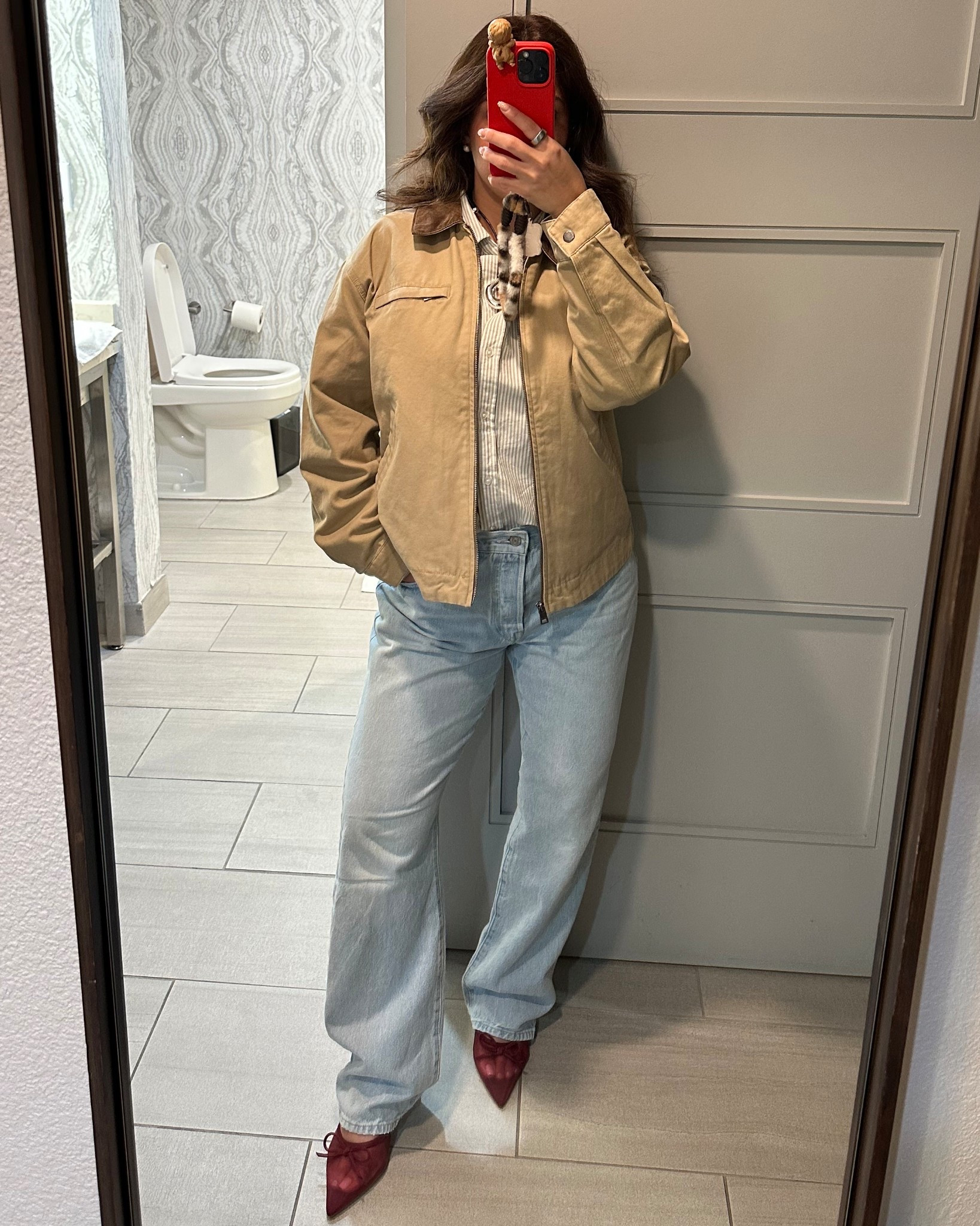 rainy day fit 🌧️ wearing my Levi’s barn jacket this fall!!

#LTKSeasonal #LTKStyleTip