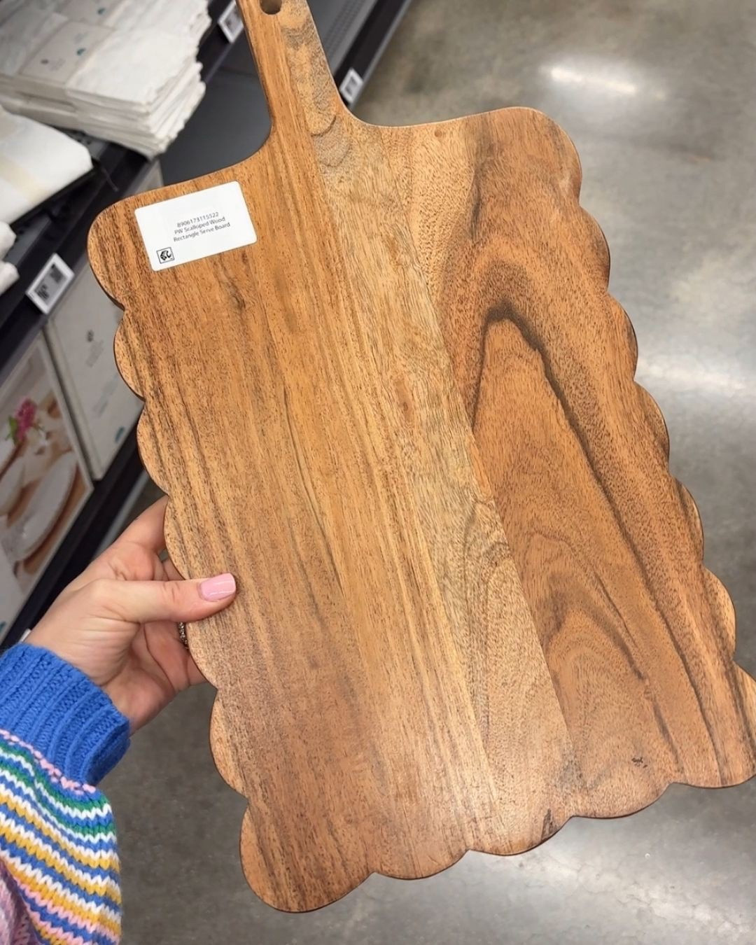 Charcuterie board, wood board, kitchen decor, scalloped decor

#LTKHome #LTKFindsUnder50 #LTKStyleTip