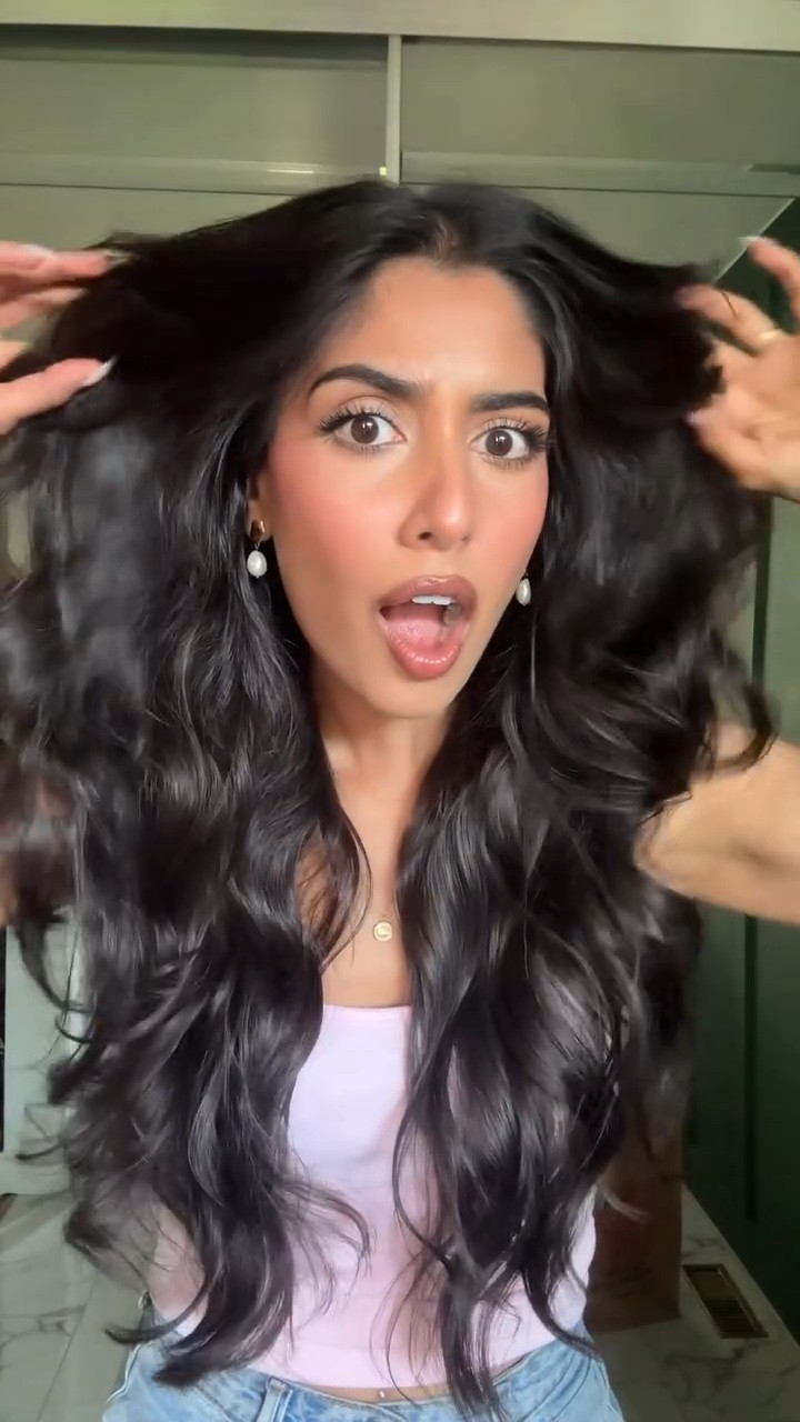 What do you mean my hair can get this big??? 
.
.
.
#finehair #thinhair #curlyhair