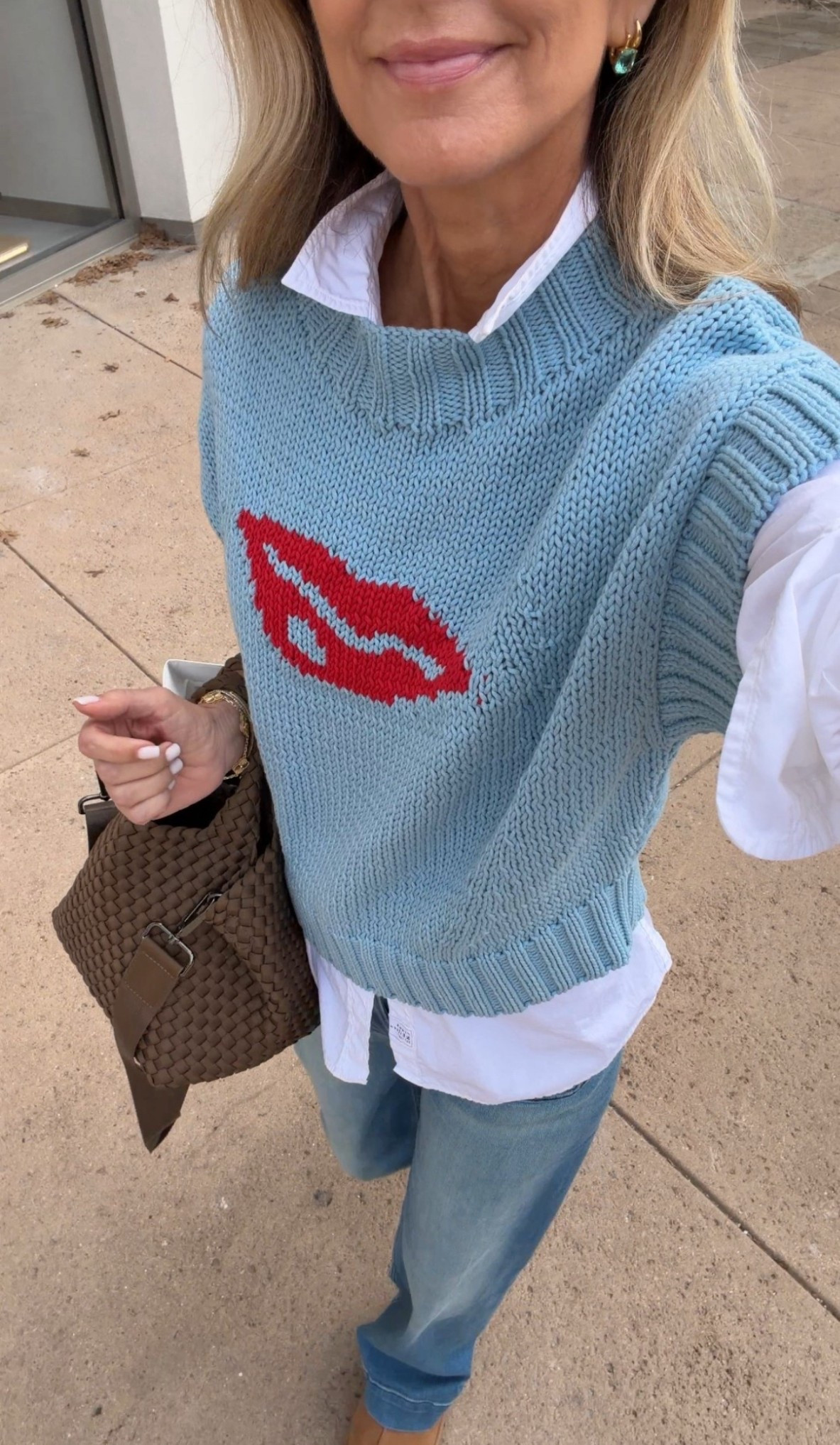 Everyday look-I’ve linked all price points.
-Front pocket jeans TTS, wearing reg length, I 5’6”.
-White button-up Barry shirt in soft Luxe cotton sz S 
-Fun lips sweater vest. SZ Small  
-Loafers TTS 
-Woven bag


#LTKootd #LTKOver40 #LTKgrwm