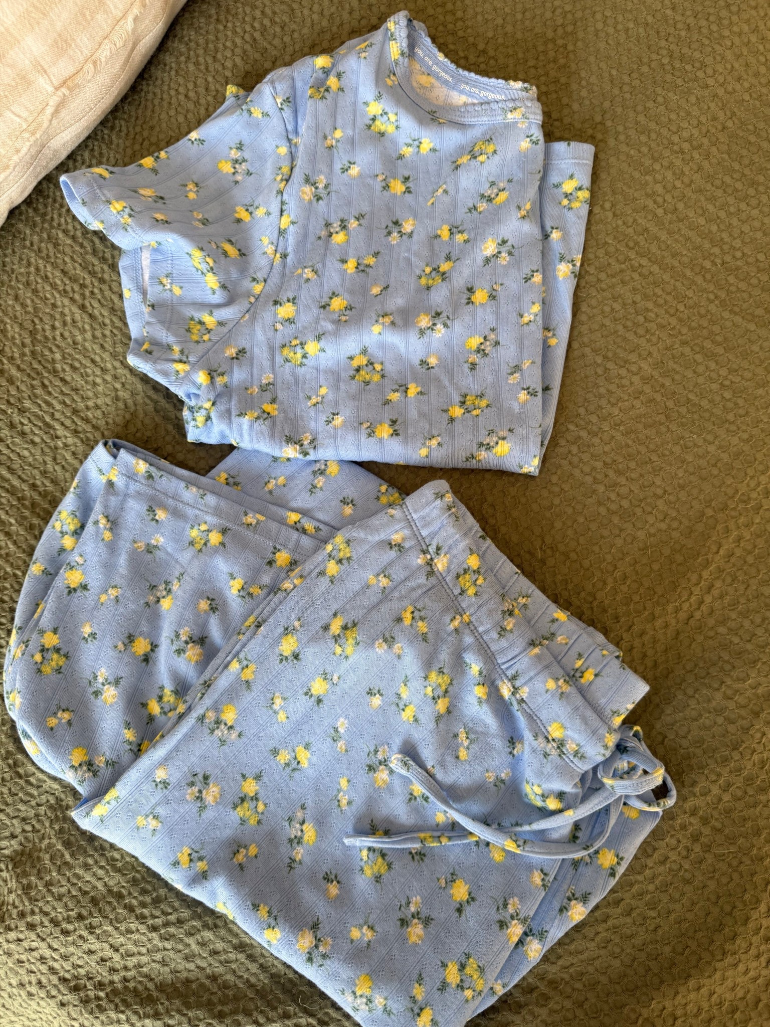 CUTEST SPRING PJS FROM WALMART 🌼🤍 hurry before they sell out! 



#LTKTall #LTKMidsize #LTKFindsUnder100