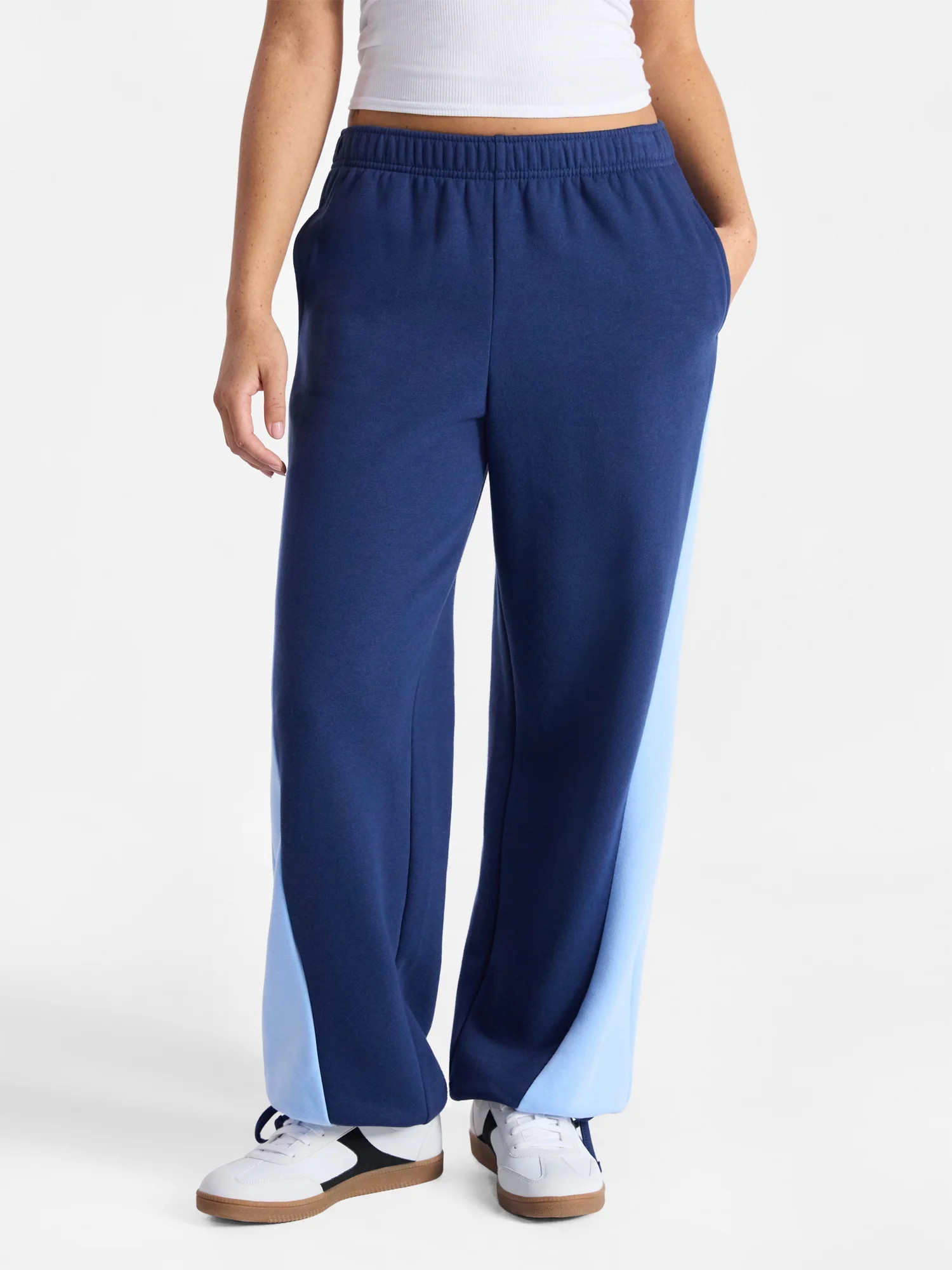 No Boundaries Colorblock Joggers, 30'' Inseam, Women’s | Walmart (US)