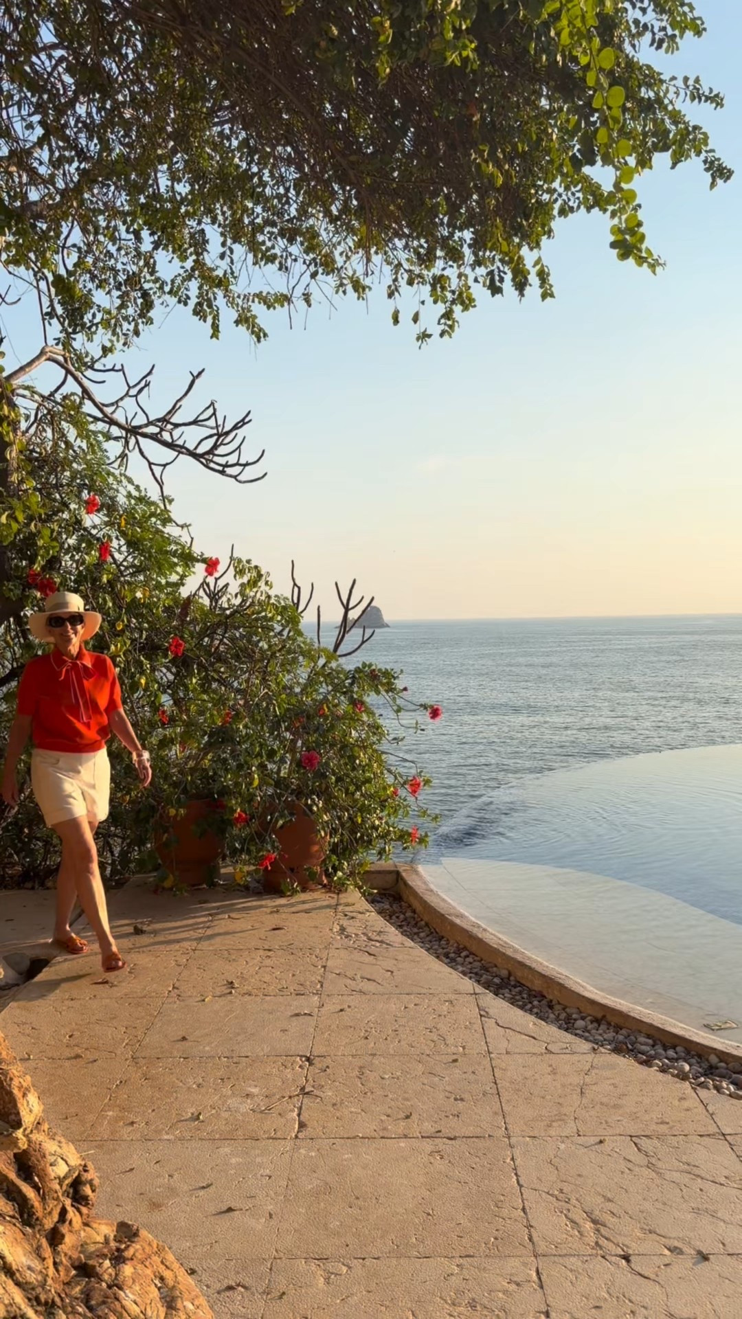 Resort style . . . 
|
#resortstyle #travelinstyle #sun #soeingbreakstyle 

#LTKPetite #LTKTravel