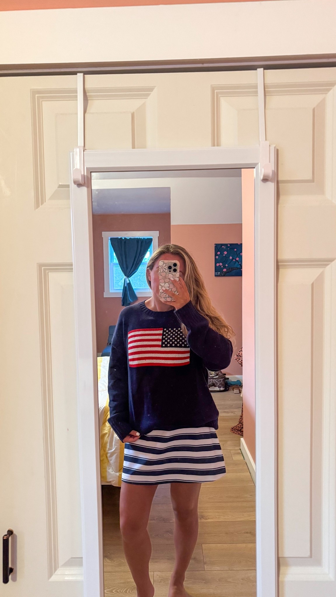 The perfect American flag summer sweater for Memorial Day Weekend, 4th of July, Labor Day, etc. (wearing a small)

#LTKTravel #LTKSeasonal #LTKFindsUnder50