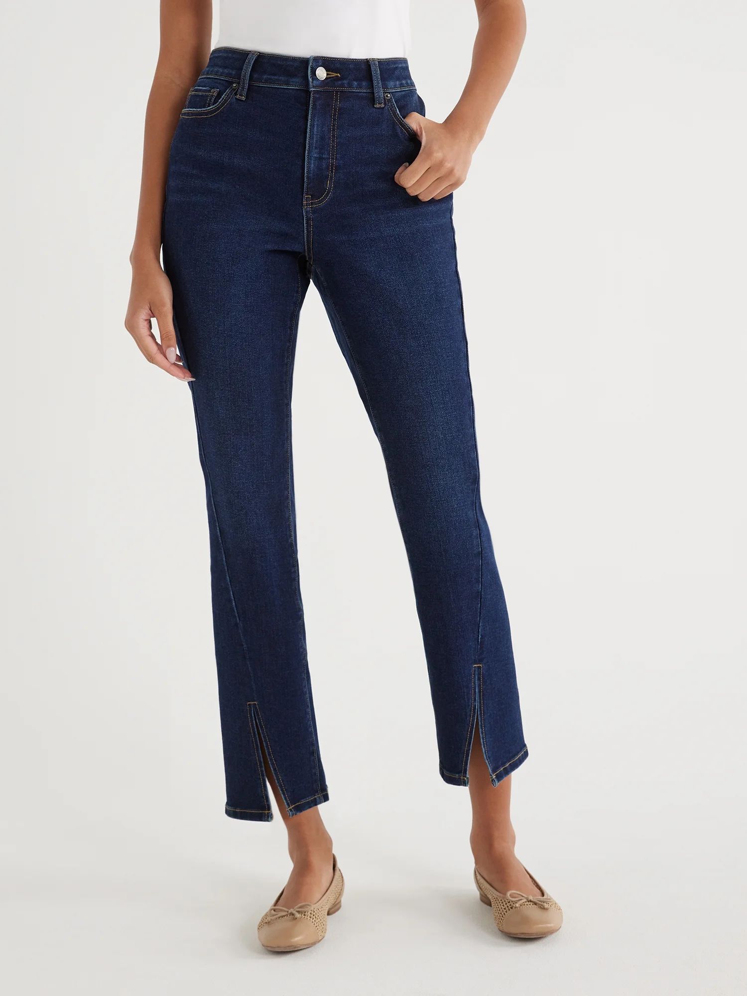 Time and Tru Women's Slit Hem Straight Leg Jeans, 28" Inseam for Regular, Sizes 2-20 | Walmart (US)