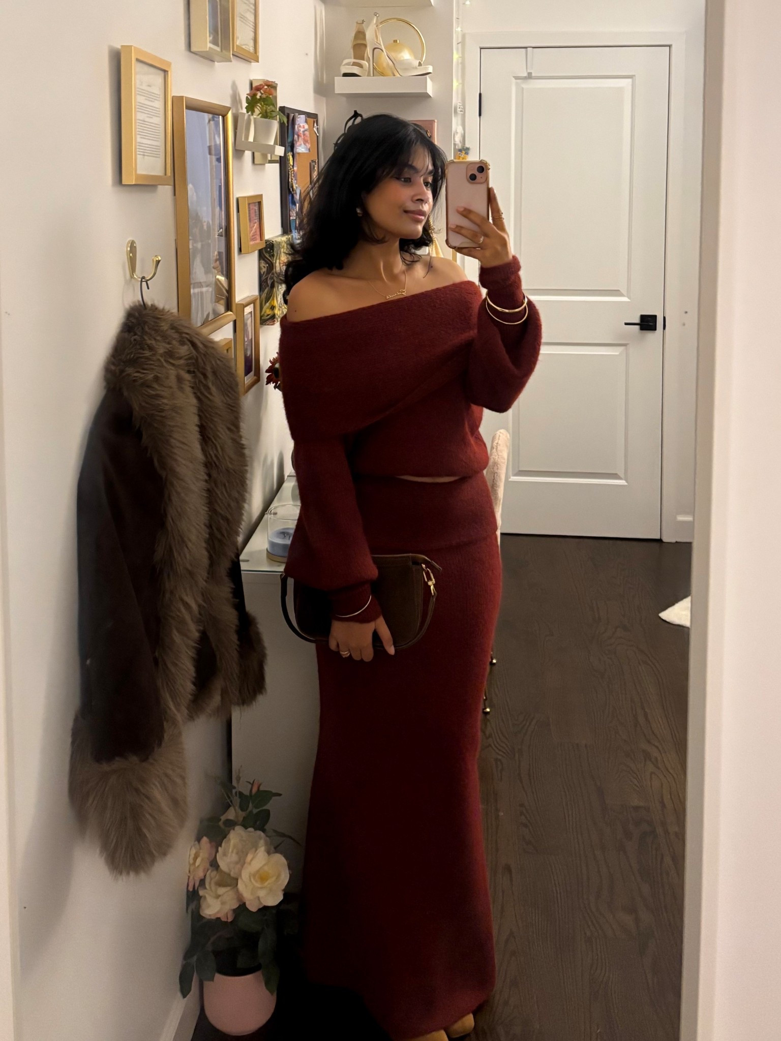 this years thanksgiving outfit :) keeping it chill and cozy :) the whole set is from Meshki, and it’s on sale! I believe it’s called the charlotte knit set. The boots are a knee high pair from Amazon :) 
