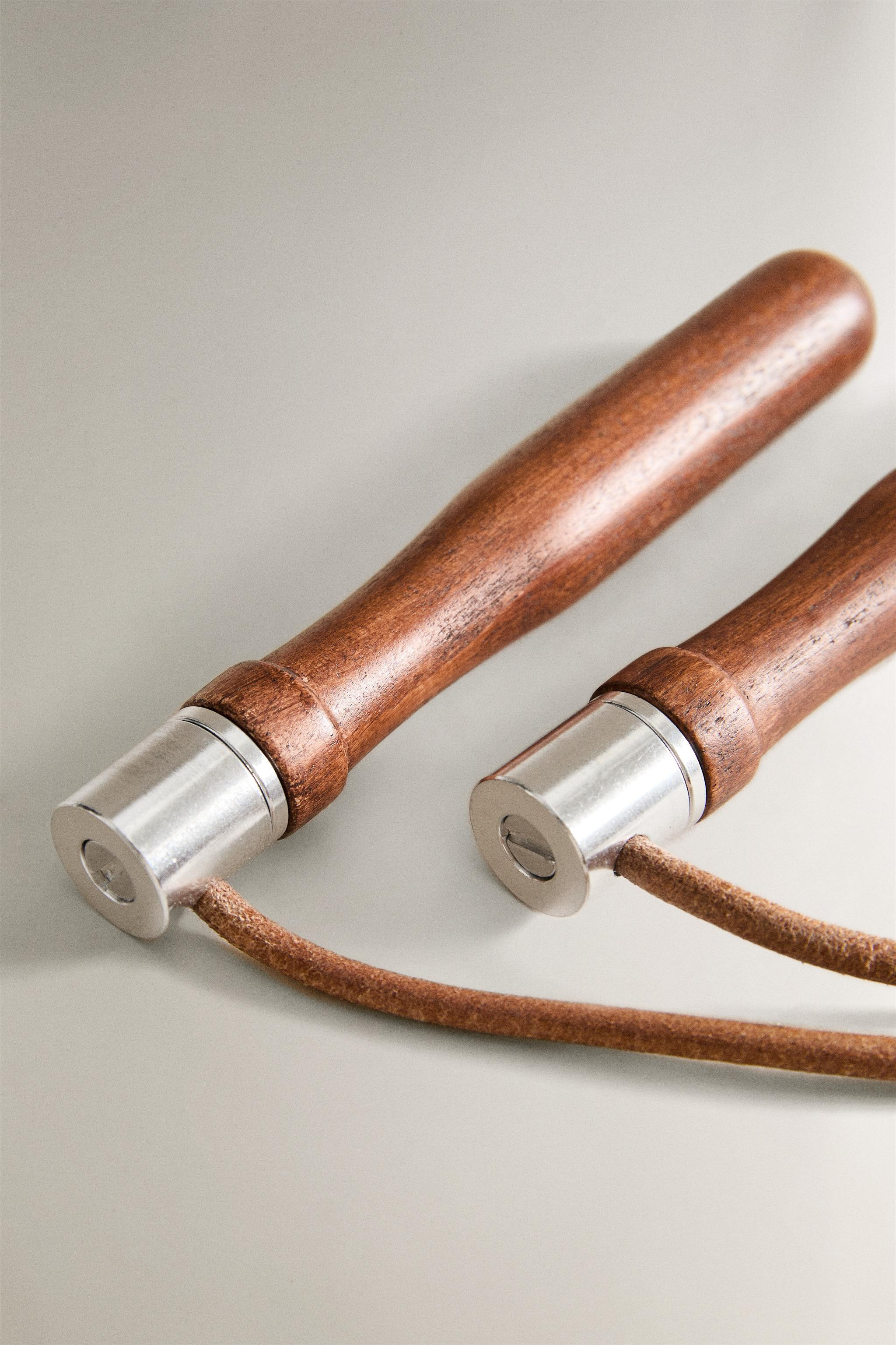 LEATHER SPORTS JUMP ROPE | Zara Canada