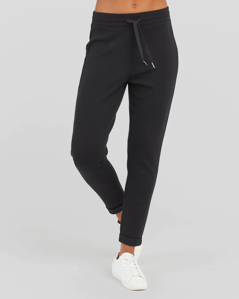 AirEssentials Tapered Pant | Spanx