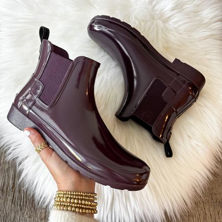 Hunter Womens Original Refined Chelsea Gloss Rain Boot - Wine
