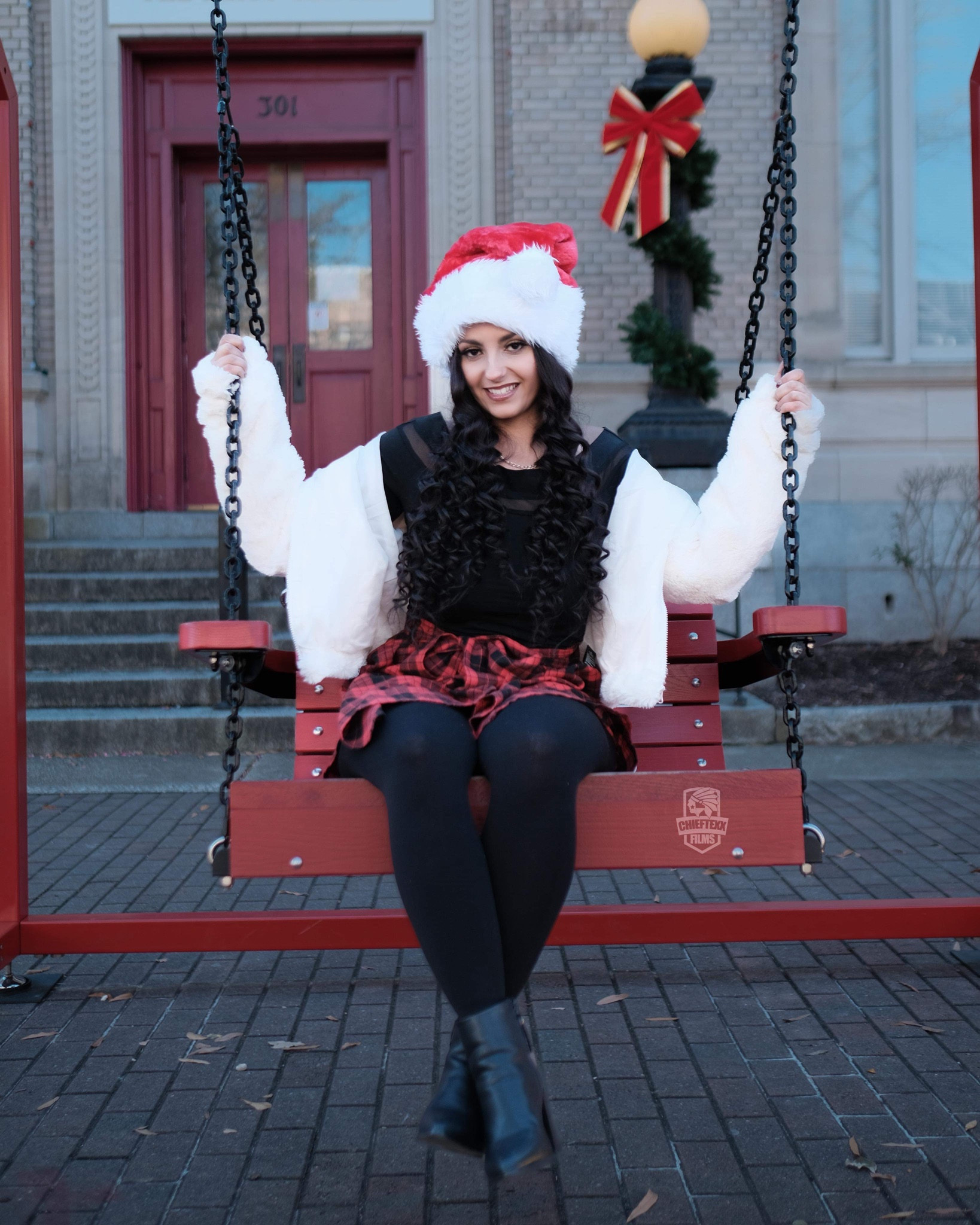 Santa Baby! The perfect Christmas Day Outfit. Stay warm and cozy while you’re decking the halls 🎅🏽🎄

#LTKHoliday #LTKsalealert #LTKSeasonal
