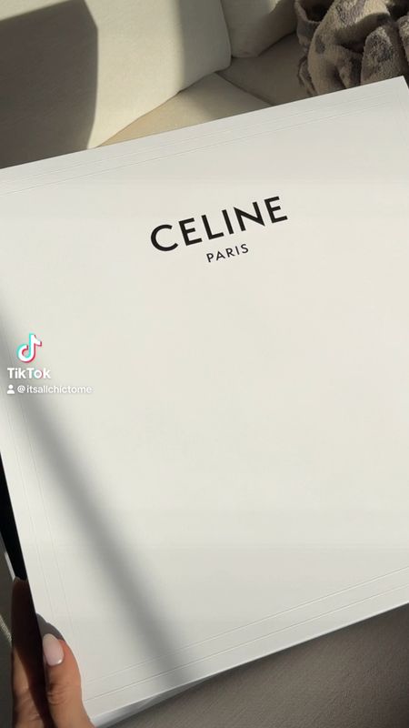 New Celine summer bag- linking some look for less options as well  

#LTKVideo #LTKItBag