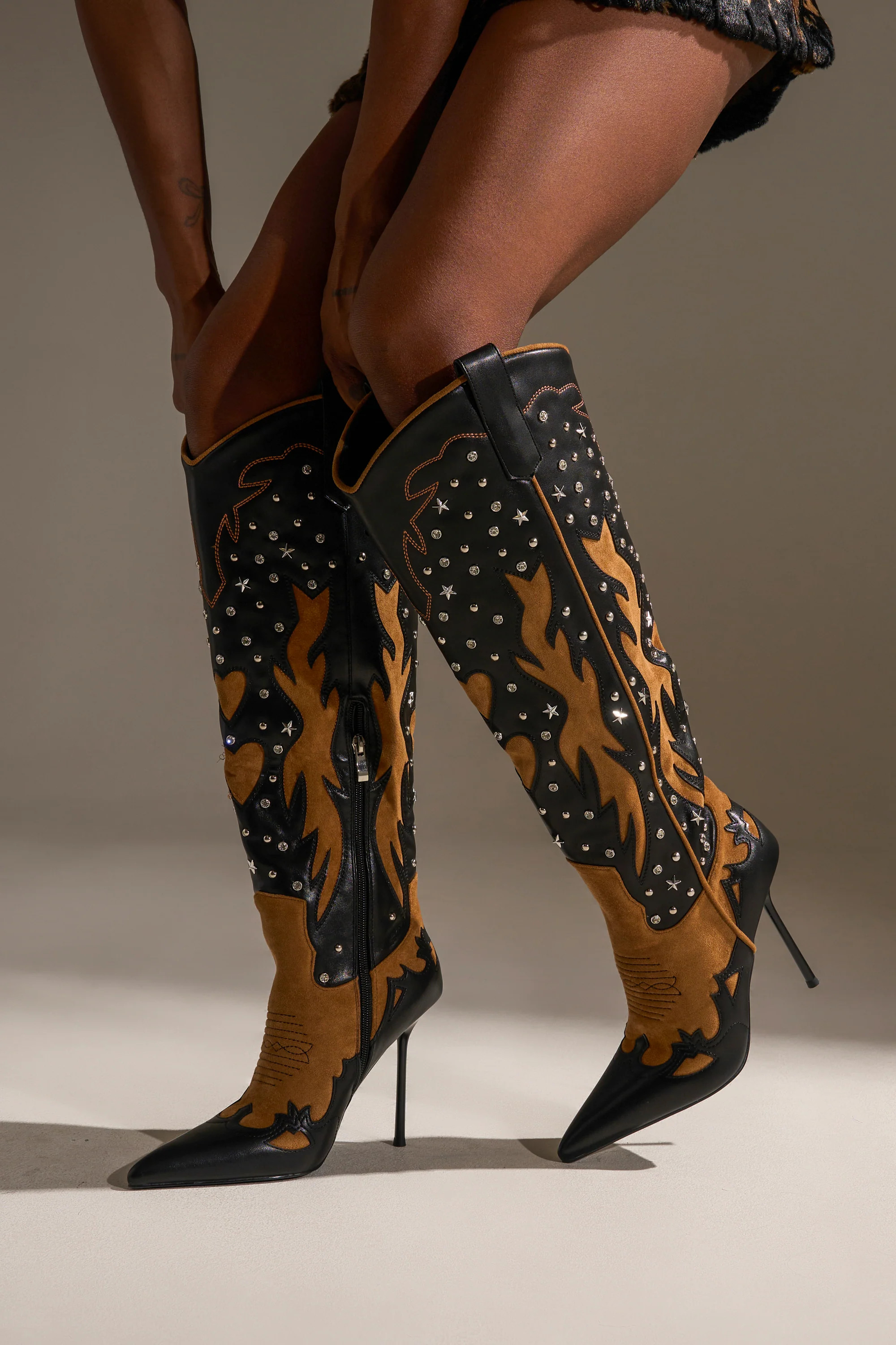 AKIRA GOLD KALPANAS BLACK MULTI STILETTO WESTERN BOOT | AKIRA