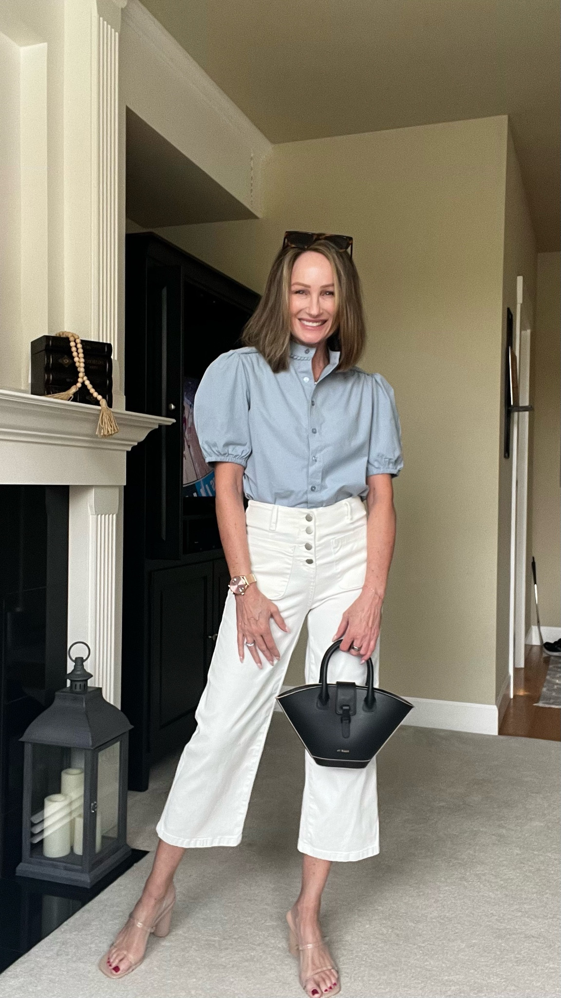 Sweet puff sleeves and crisp white denim  

#LTKOver40