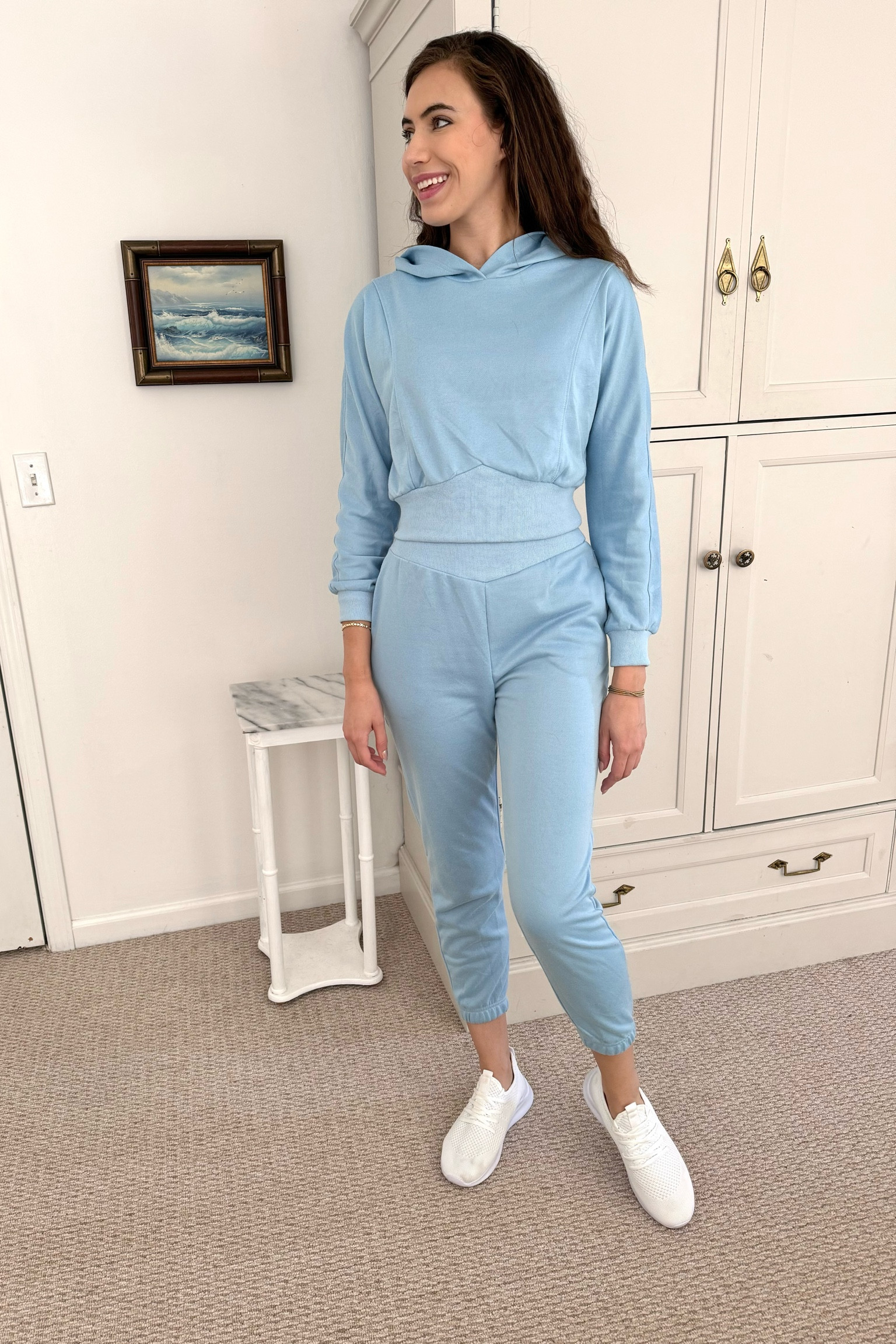 Comfy fit, sweatsuit set, women’s two piece set, budget-friendly activewear, leisurewear, outfit, tennis shoes, sneakers, affordable tennis shoes, white tennis shoess

#LTKFindsUnder50 #LTKShoeCrush #LTKStyleTip