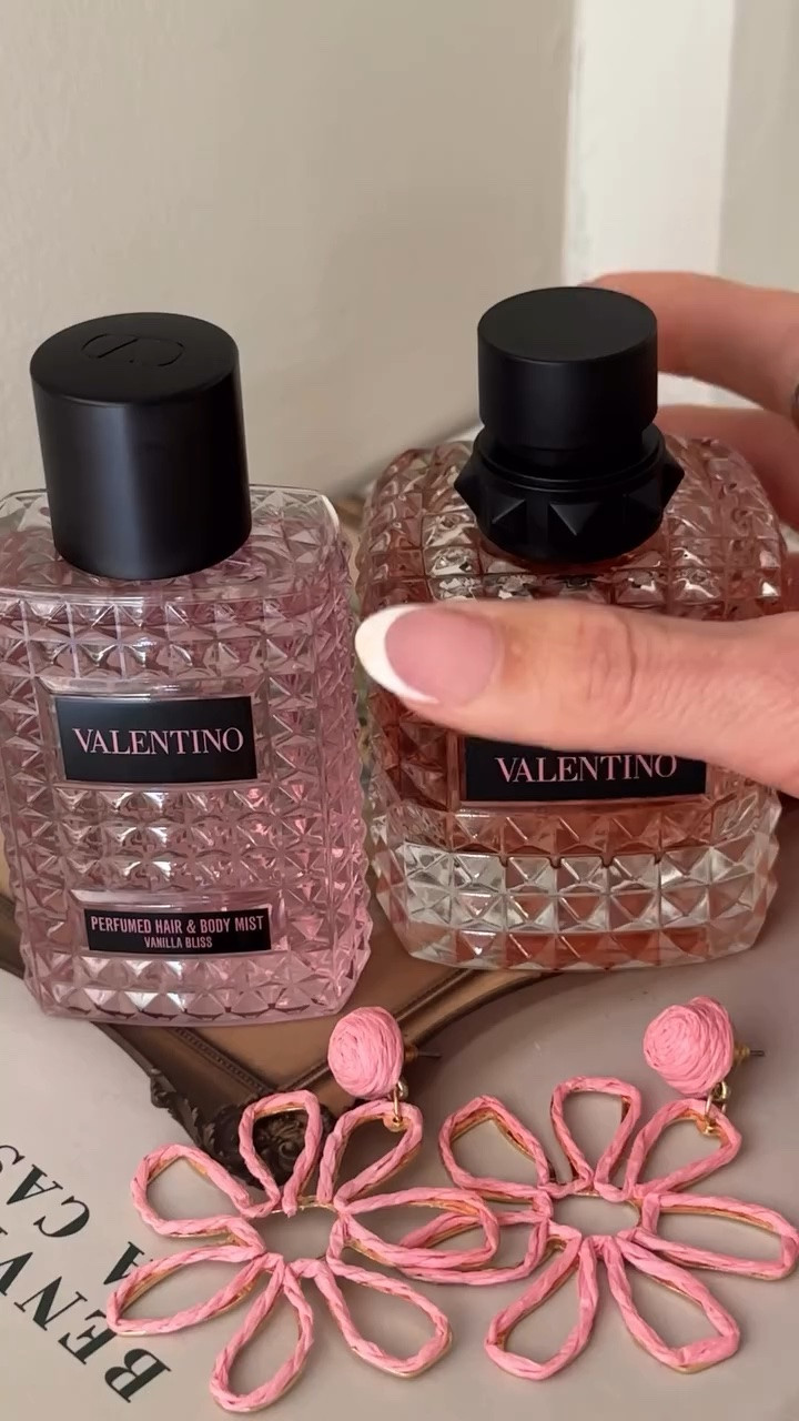 My added layer this summer ✨

I’ve been pairing Valentino Vanilla Bliss Mist with Valentino Born in Roma Donna Eau de Parfum, and it’s the perfect combination for anyone who loves a warm, creamy vanilla scent. The mist adds an extra layer of addictive sweetness while the fragrance brings that signature Born in Roma elegance.

If you love gourmand perfumes, creamy vanilla fragrances, and layering scents to create a signature fragrance, this duo is worth trying. 

@valentino.beauty 
@sephora #borninroma #borninromamist #perfumeoftheday #luxerybeauty #vanillaperfume summer scent, summer perfume, summer style