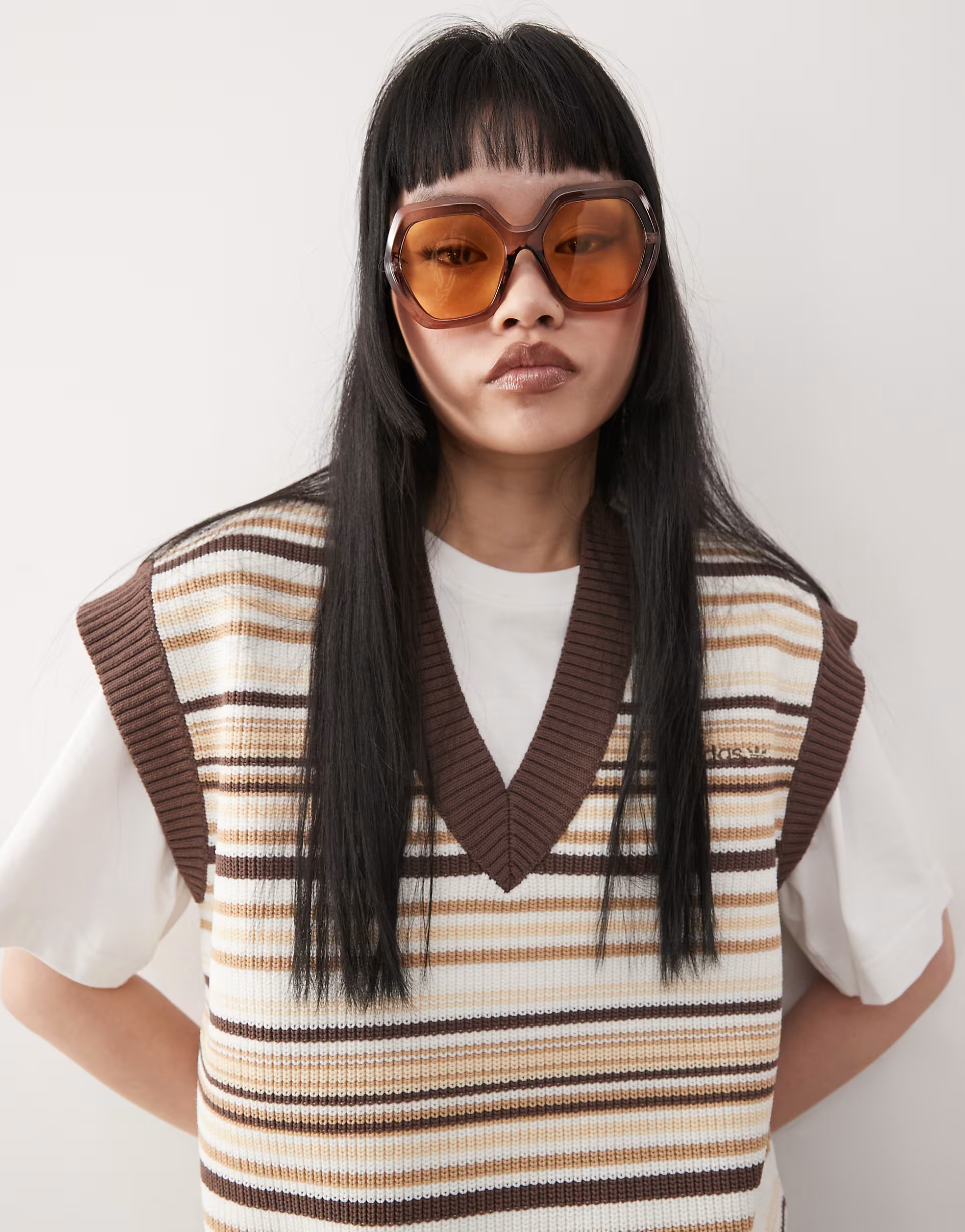 Reclaimed Vintage oversized 70s hexagon sunglasses in tonal brown | ASOS | ASOS (Global)