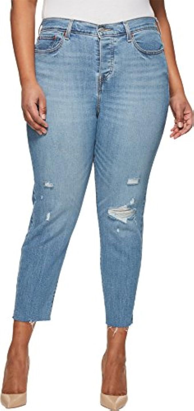 Levi's Women's Plus-Size Wedgie Jeans | Amazon (US)