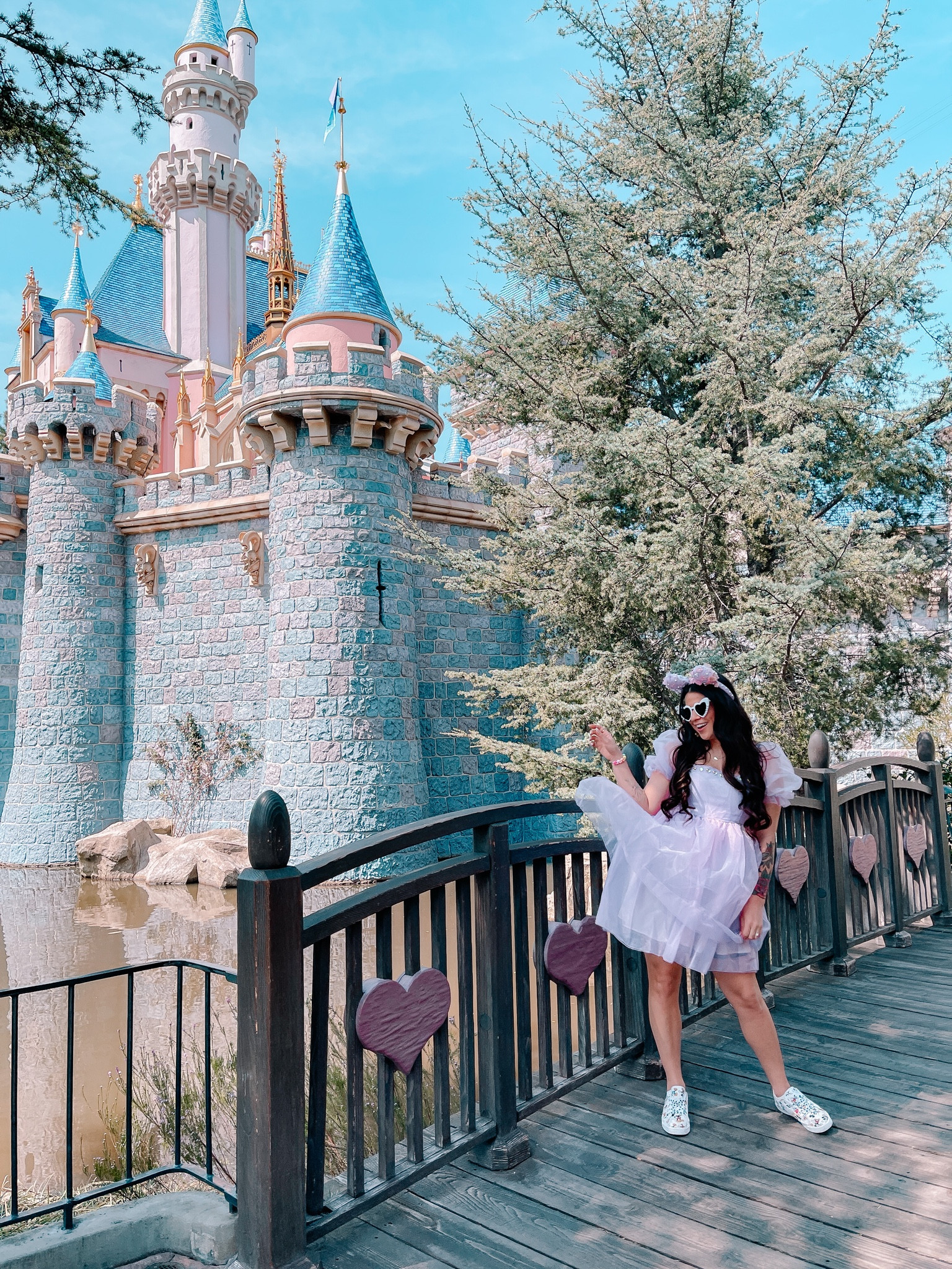 A fun, pastel look for those not quite ready to let go of summer… 🪄✨🥰

#LTKunder50 #LTKunder100 #LTKsalealert