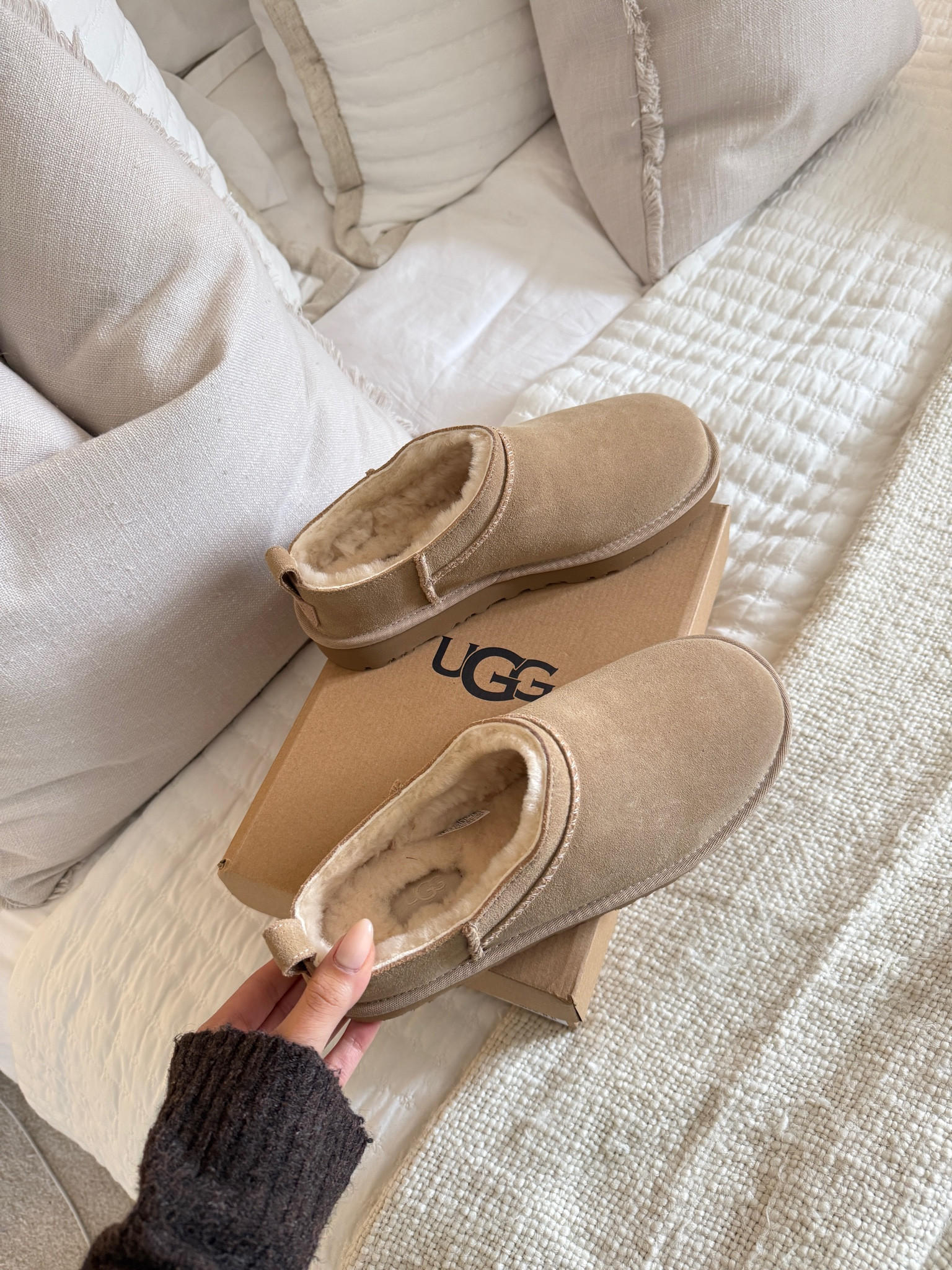Micro sand uggs!!! A MUST 🐻

#LTKshoes #LTKuk #LTKautumn
