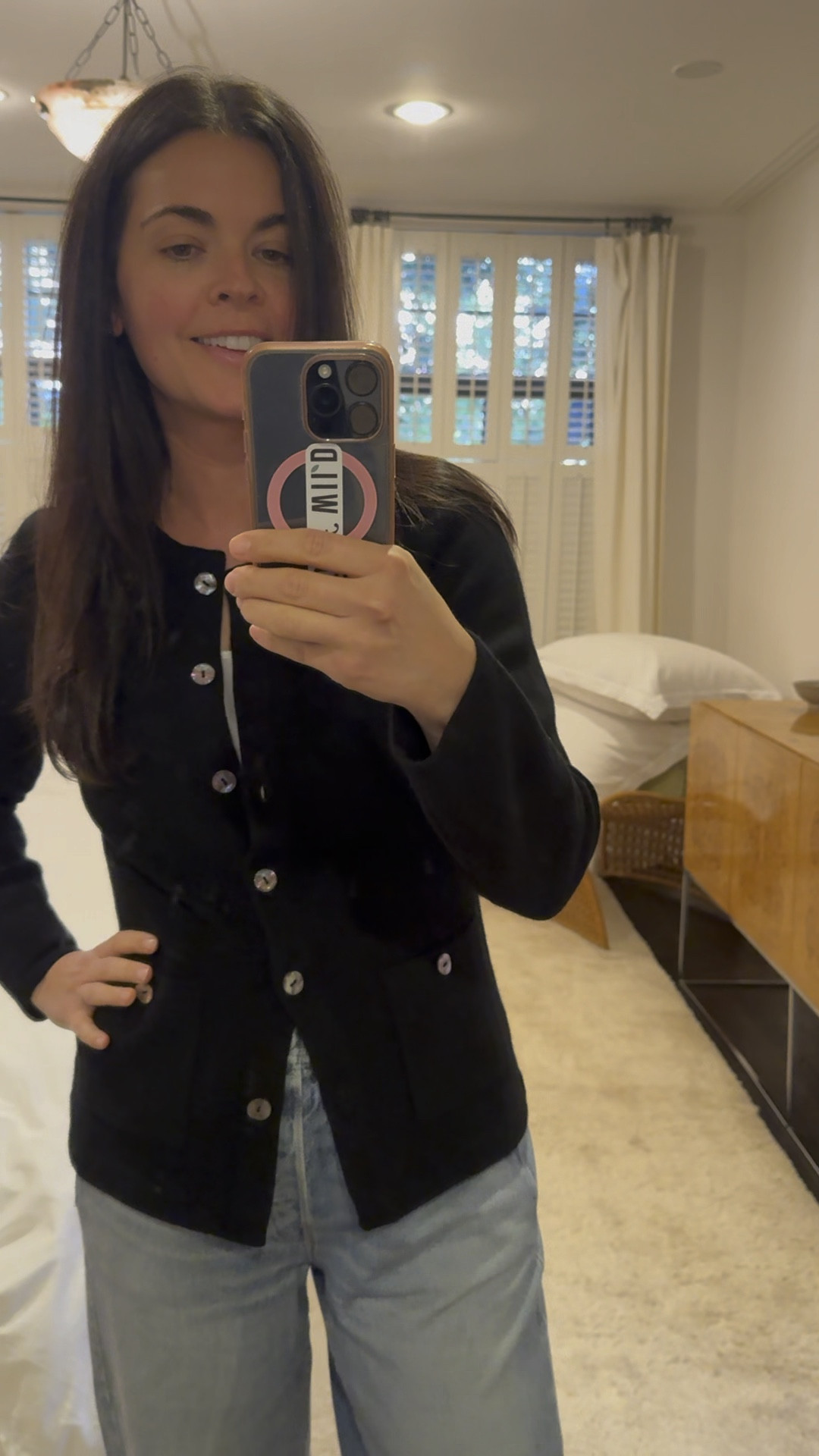 Machine washable cashmere, that’s soft and not itchy? I’m in! Paired with sweatpants that look like jeans — what else could a girl who likes to be comfy but look put together ask for?!?!