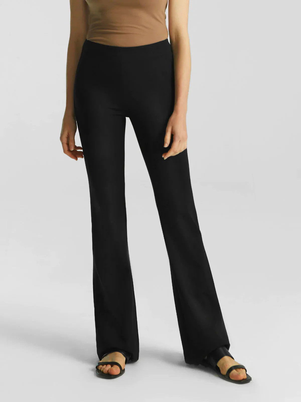 Classic Slim Bell Pants | OGL