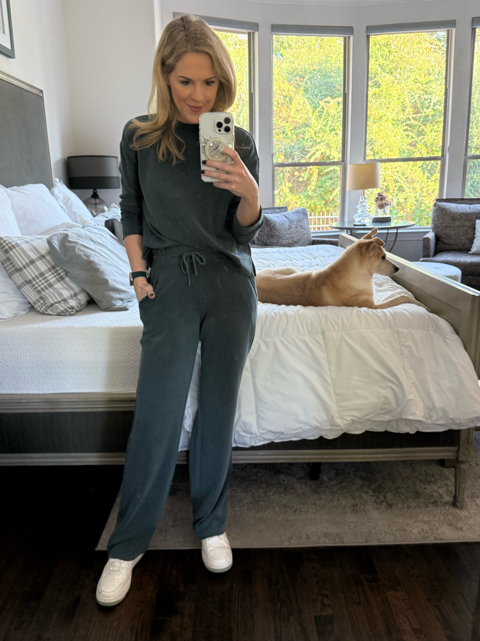 Athleta two piece set 
Lounge wear 
Two piece set 
Casual look 
Casual fall style 
Athleta 
White Nike sneakers 
Crewneck sweatshirt 
Straight leg pants 

#LTKFindsUnder100 #LTKStyleTip #LTKSeasonal