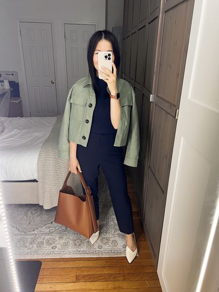 Green jacket (XSP)
Navy sleeves top (XS)
Navy pants (4P)
Brown bag
White pumps (1/2 size up)
Business casual outfit 
Smart casual outfit
Work outfit

#LTKWorkwear #LTKSaleAlert #LTKStyleTip