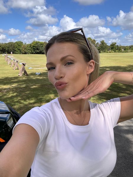 On the golf course today! This lip combo has been my favorite for the past few months. Laura Mercier lipstick with NYX liner! 

makeup l lip combo