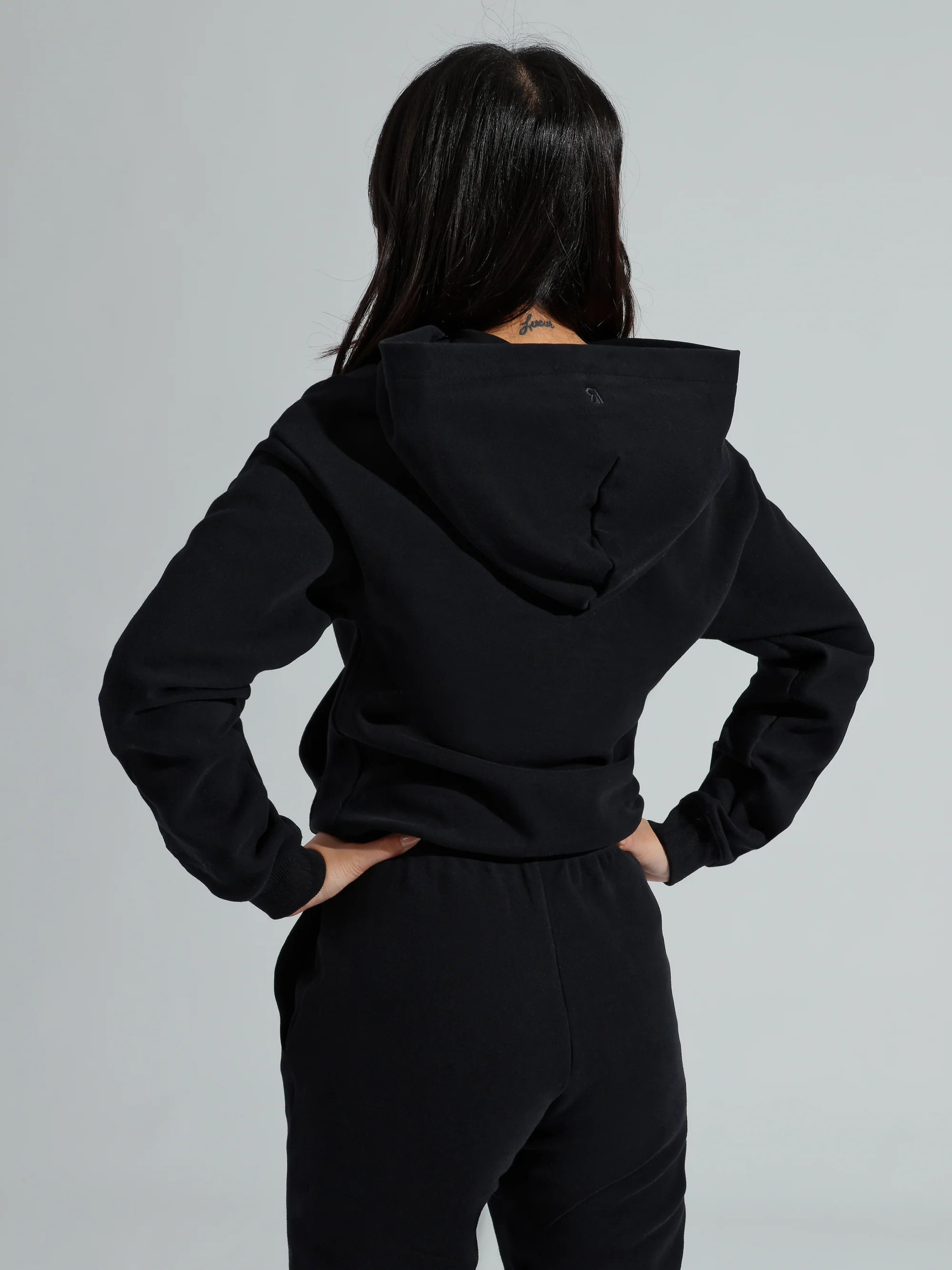 Cloud Hoodie - Onyx Black | Buffbunny