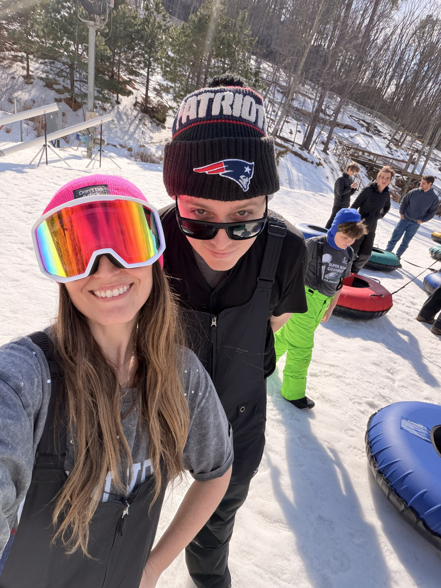 All my ski essentials to get the best out of the last weeks of winter. 

Ski goggles, ski bib, snow boots, winter hat 

#LTKSaleAlert #LTKMidsize #LTKSeasonal