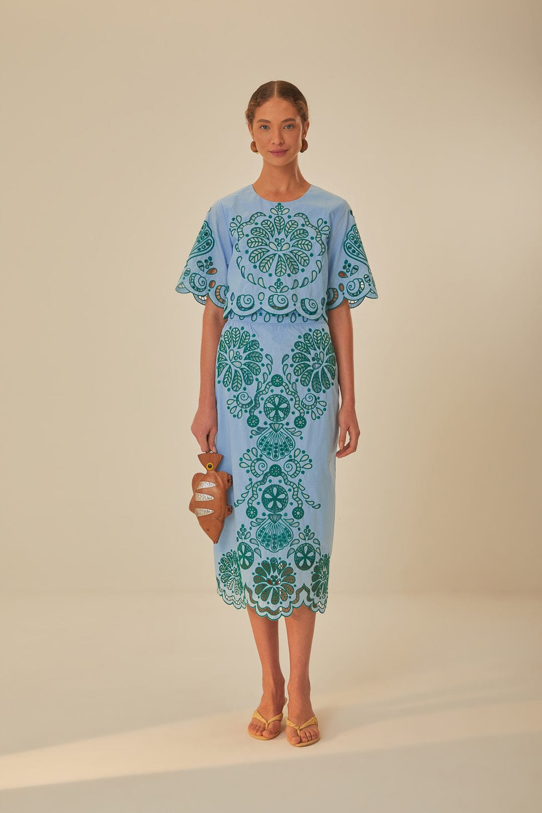 Light Blue And Green Graphic Richelieu Crop Top | FarmRio (US)