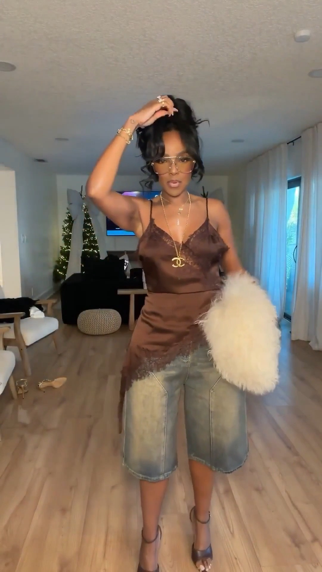 Scroll to shop! ✨ Everything from this look is linked below. 👇🏽    

Wearing: Size Small | 5’4” | 140 lbs  

📲   Download the FREE LTK app & follow me (@kirasfashionfinds) to shop all my daily finds.  #LTKootd #LTKPetite #LTKU

#LTKgrwm #LTKvlog