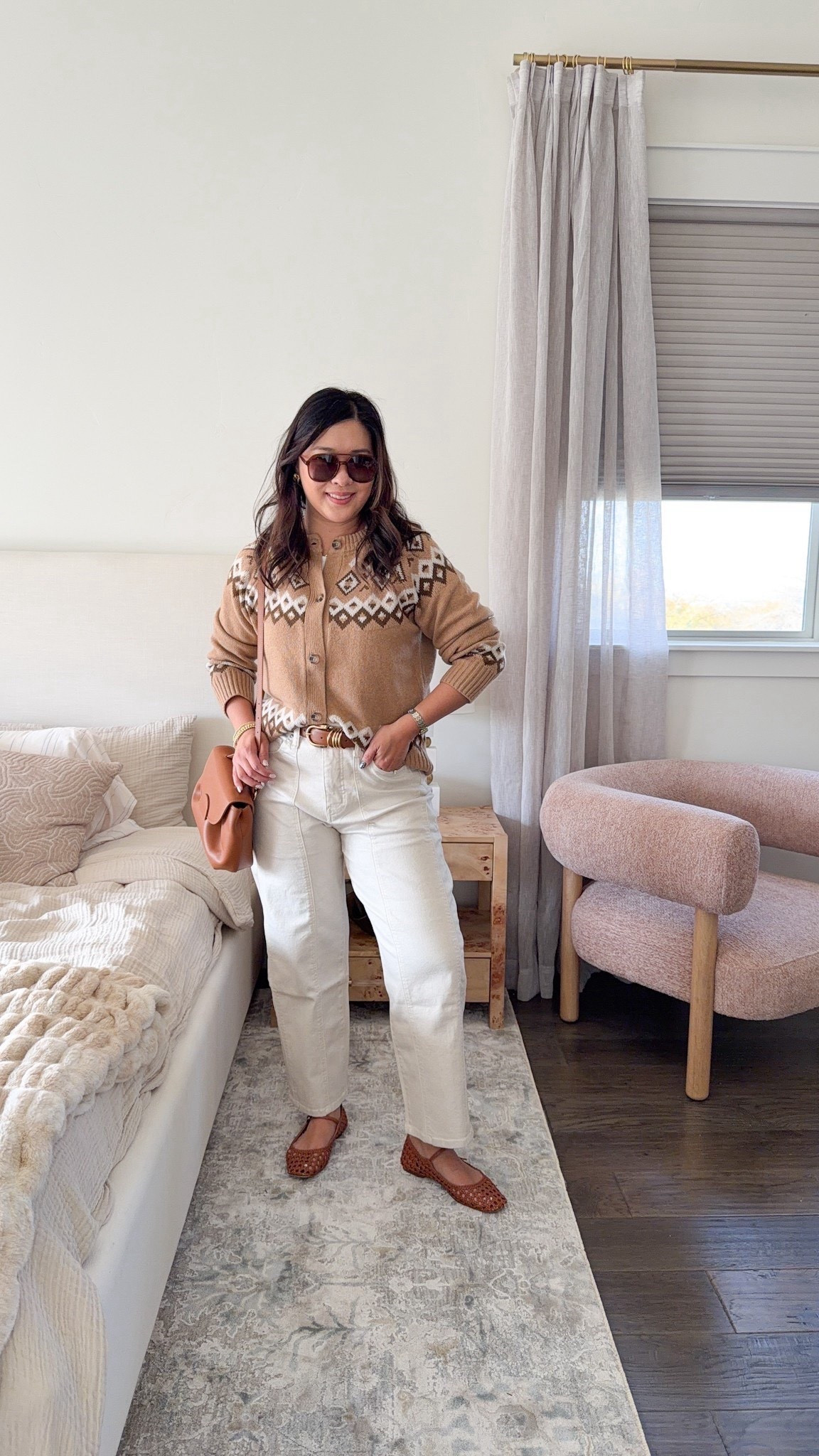 Thanksgiving / Fall Outfit Inspo Day 2
Cardigan: Small
Barrel Denim: 8
Love the woven flats, wear them a lot with Fall outfits and this bag looks designer! 

fall outfit, fall style, women’s fashion, thanksgiving outfit, trendy fashion, barrel denim, mom style, fall fashion 

#LTKSeasonal #LTKootd #LTKStyleTip